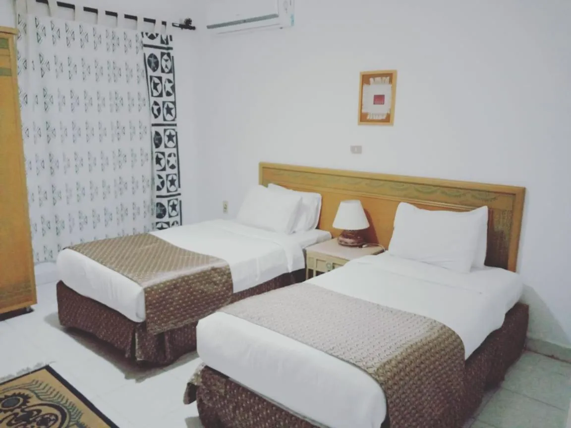 Bed in Green Leaves Hotel