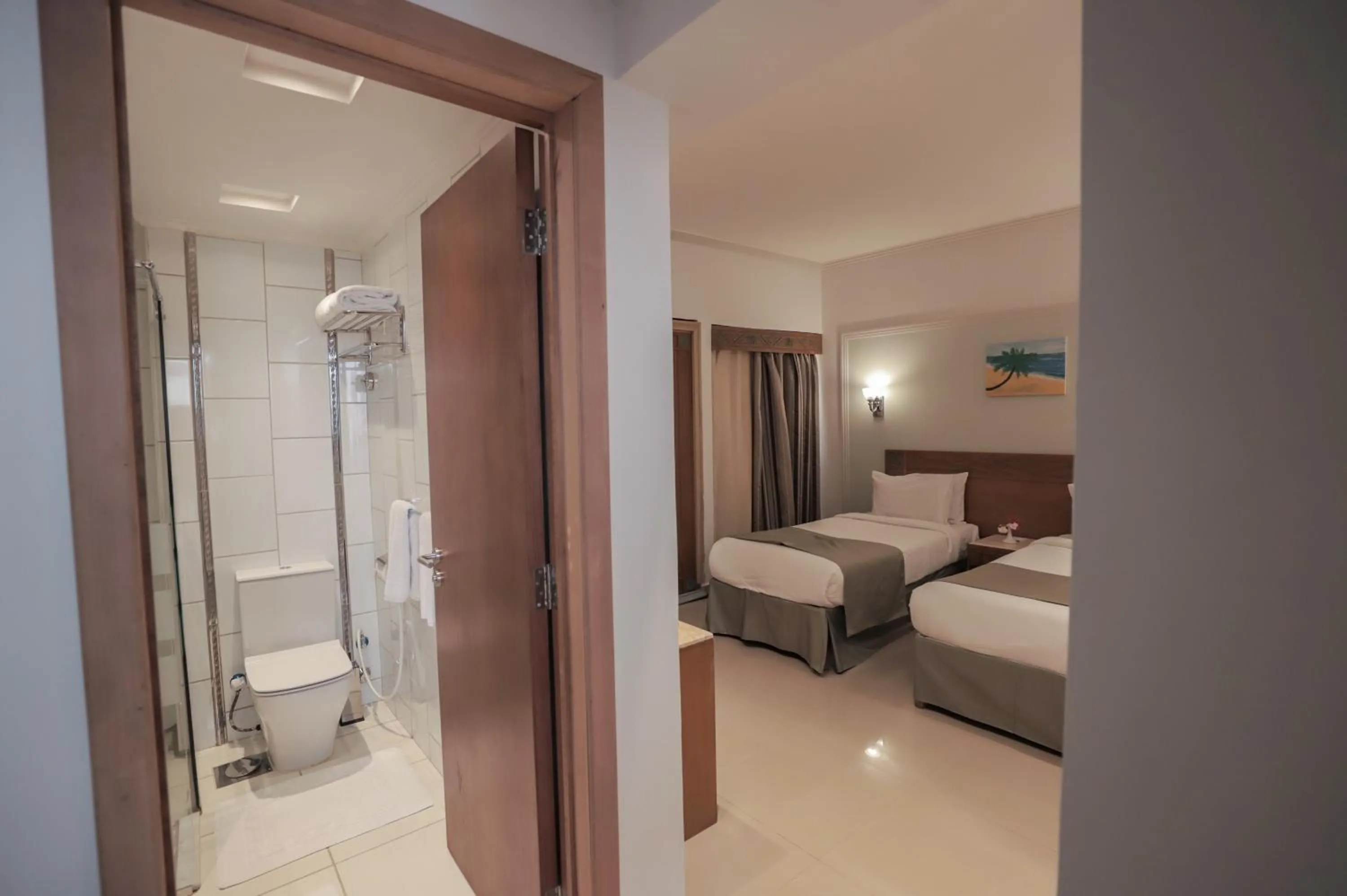 Bedroom in Green Leaves Hotel