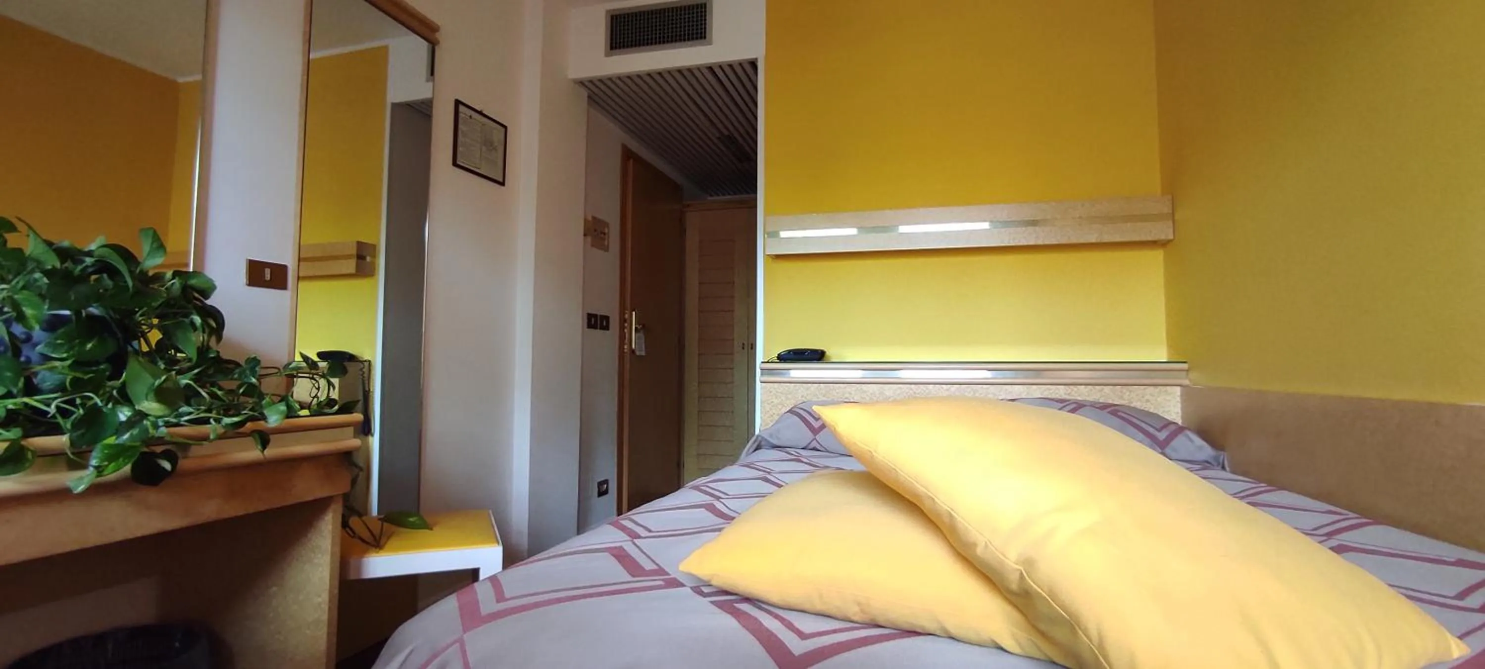 Bed in Hotel Antares