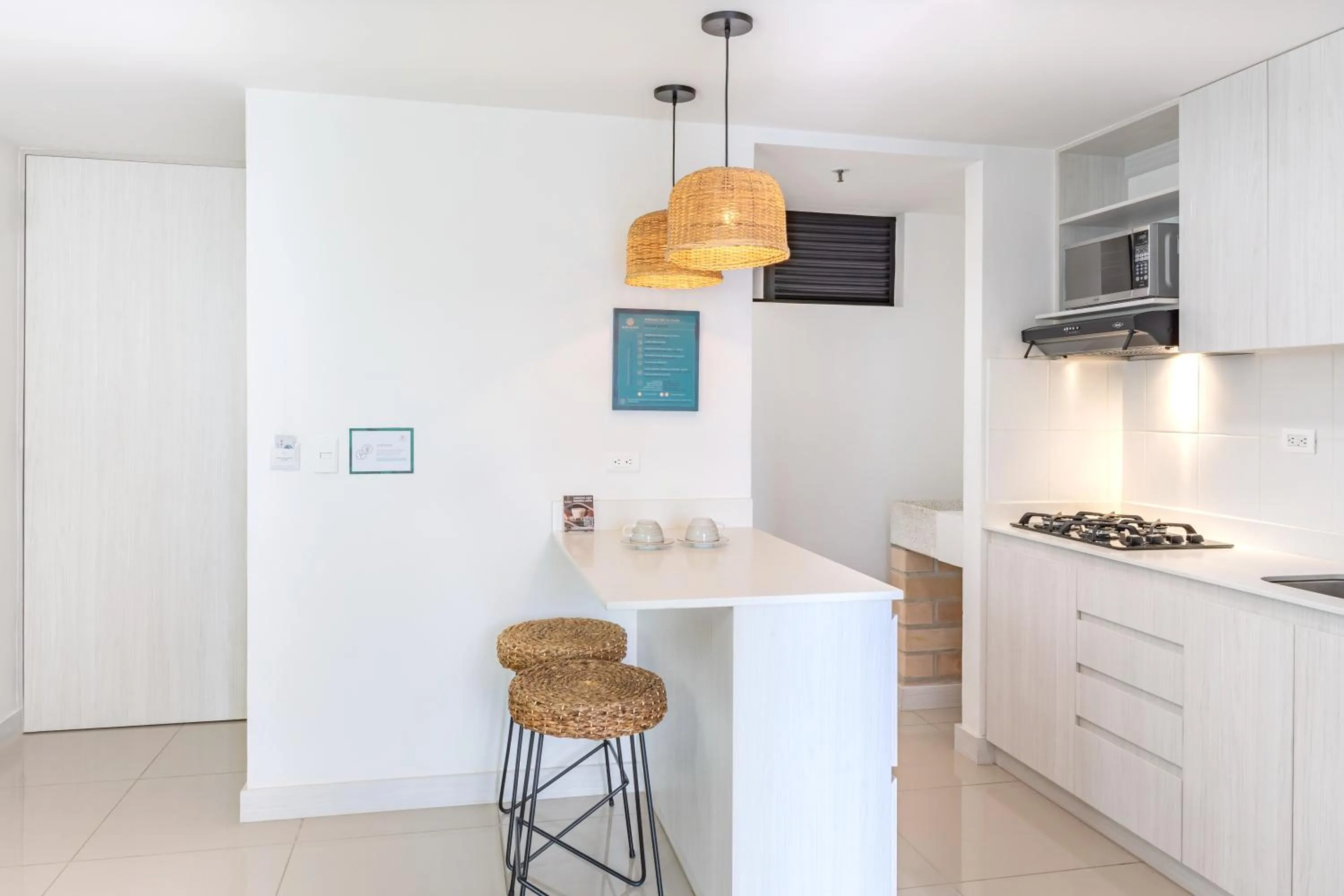 Kitchen or kitchenette in Origen Local Suites