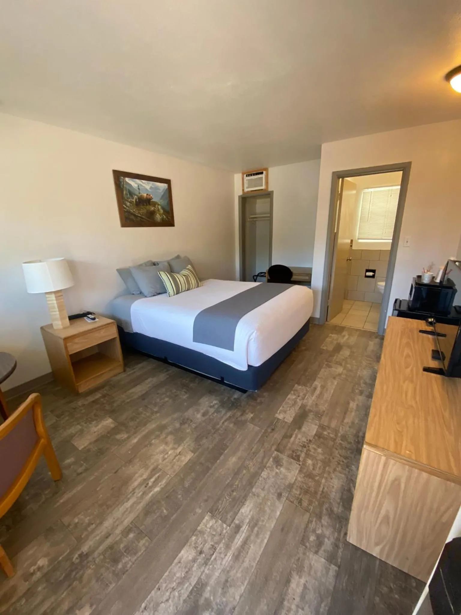 TV and multimedia, Bed in City Center Motel