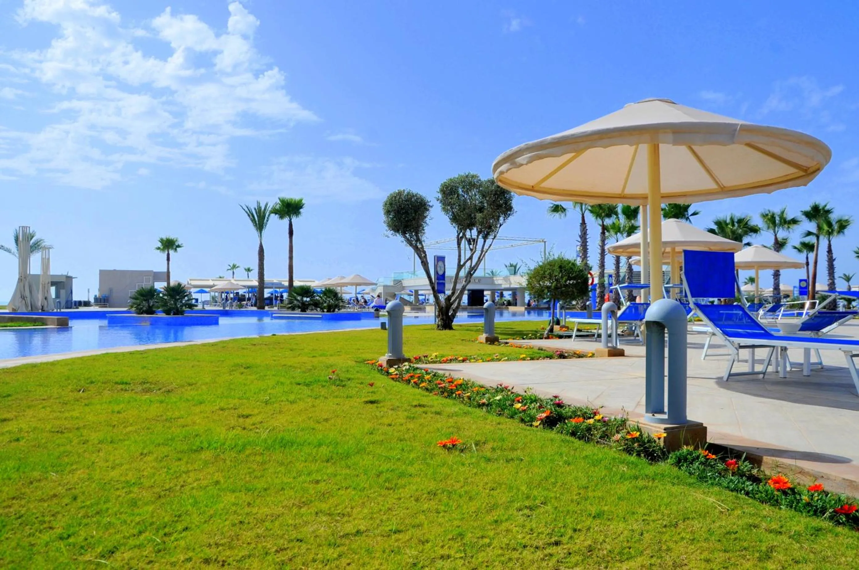 Day in Pickalbatros White Beach Taghazout - Adults Friendly 16 Years Plus - Ultra All Inclusive