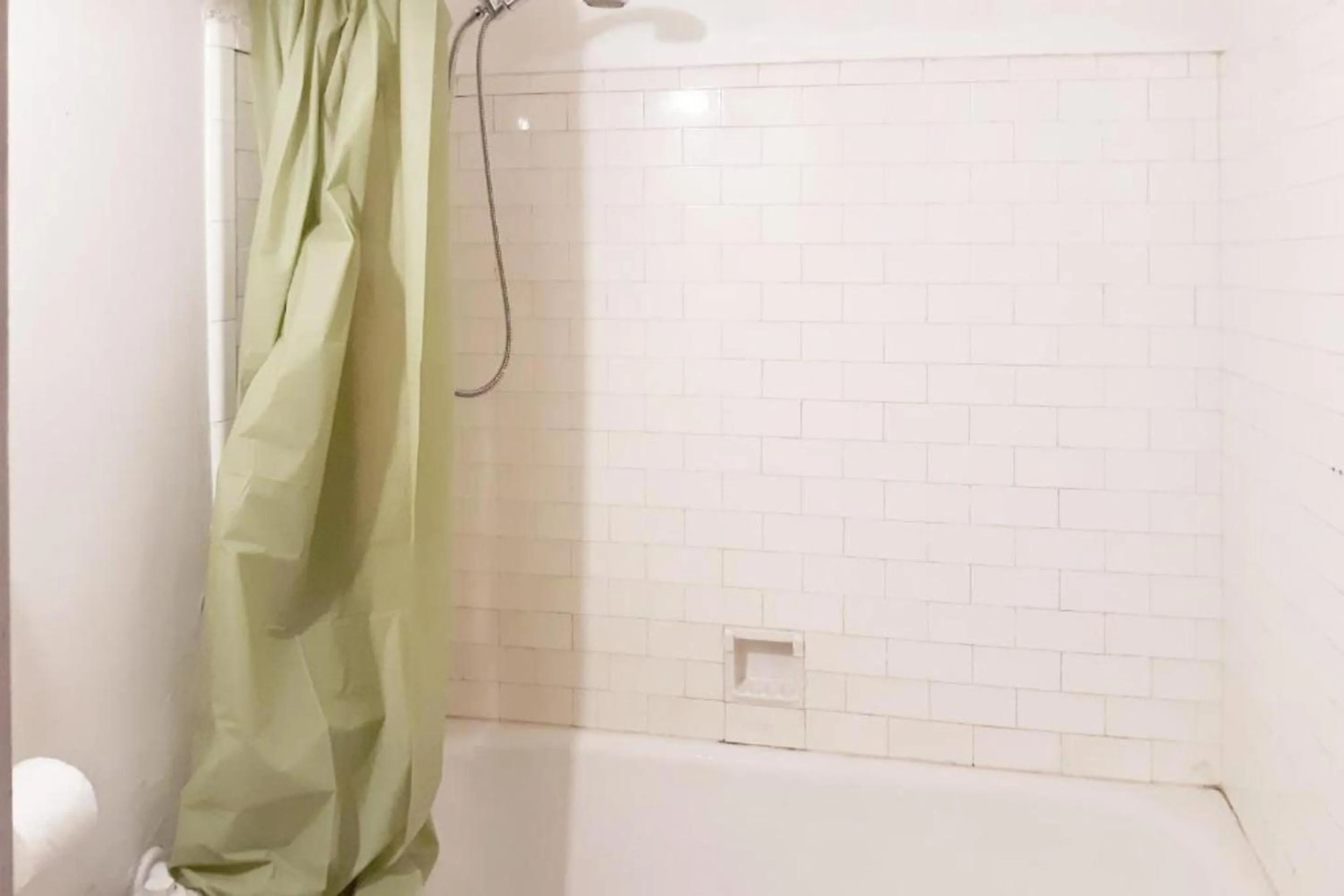 Bathroom in OYO Hotel Bradford Main St PA