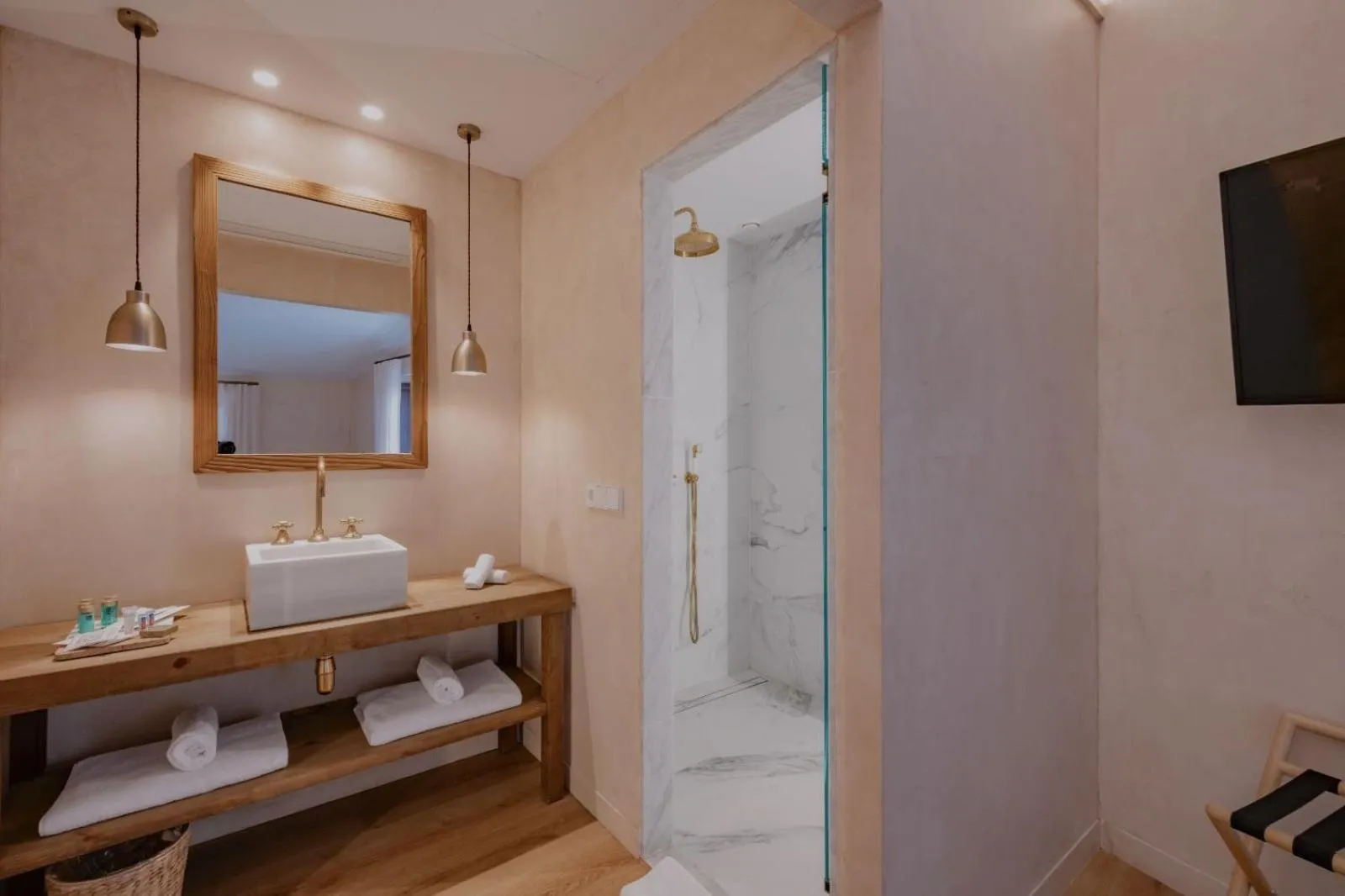 Bathroom in Hotel Palau Macelli & Spa