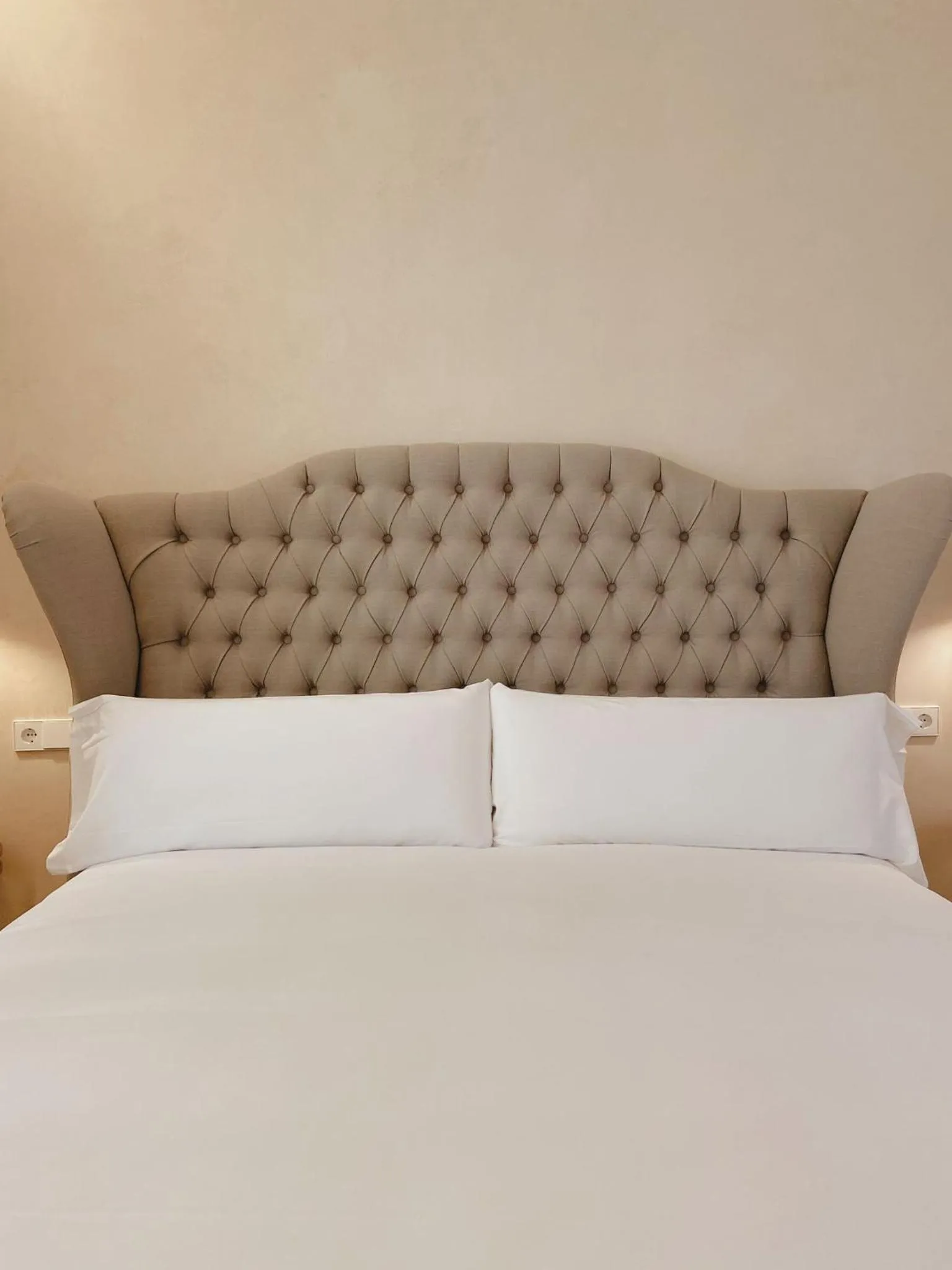 Bed in Hotel Palau Macelli & Spa