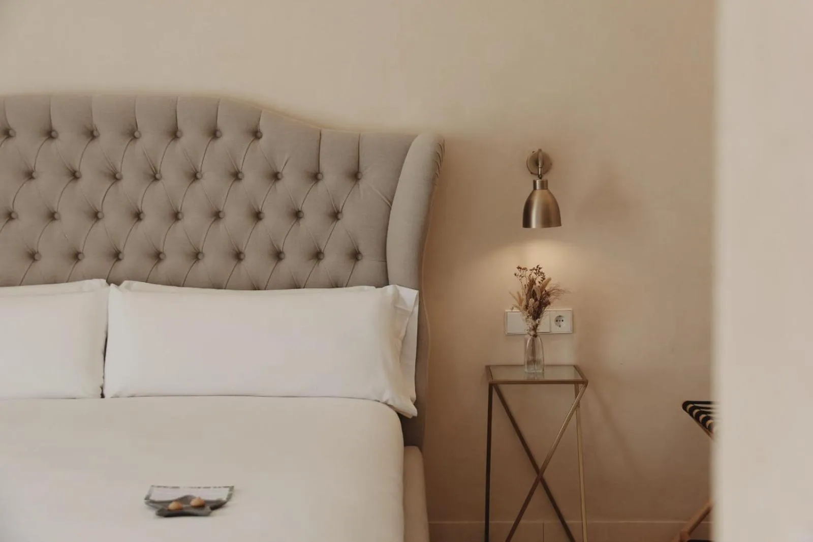 Bed in Hotel Palau Macelli & Spa