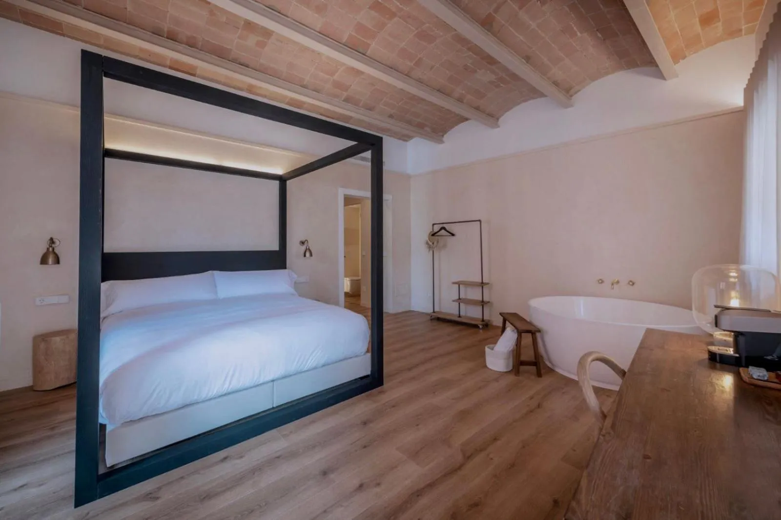 Bedroom, Bed in Hotel Palau Macelli & Spa