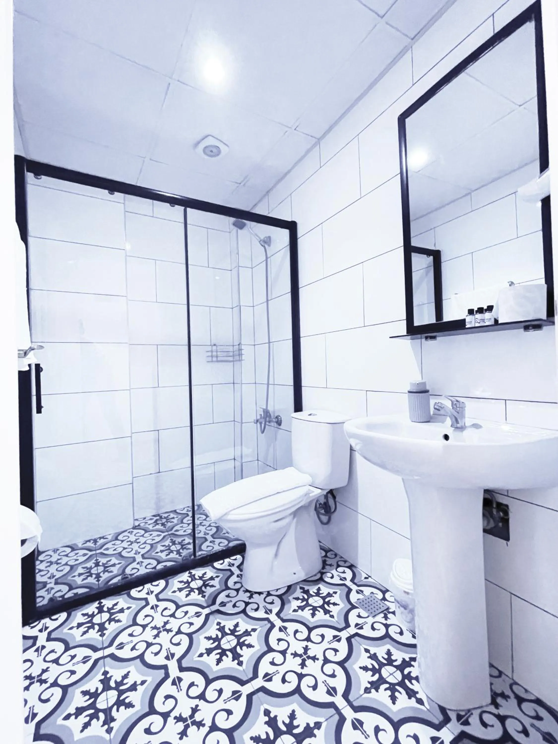 Shower in Beta GuestHouse