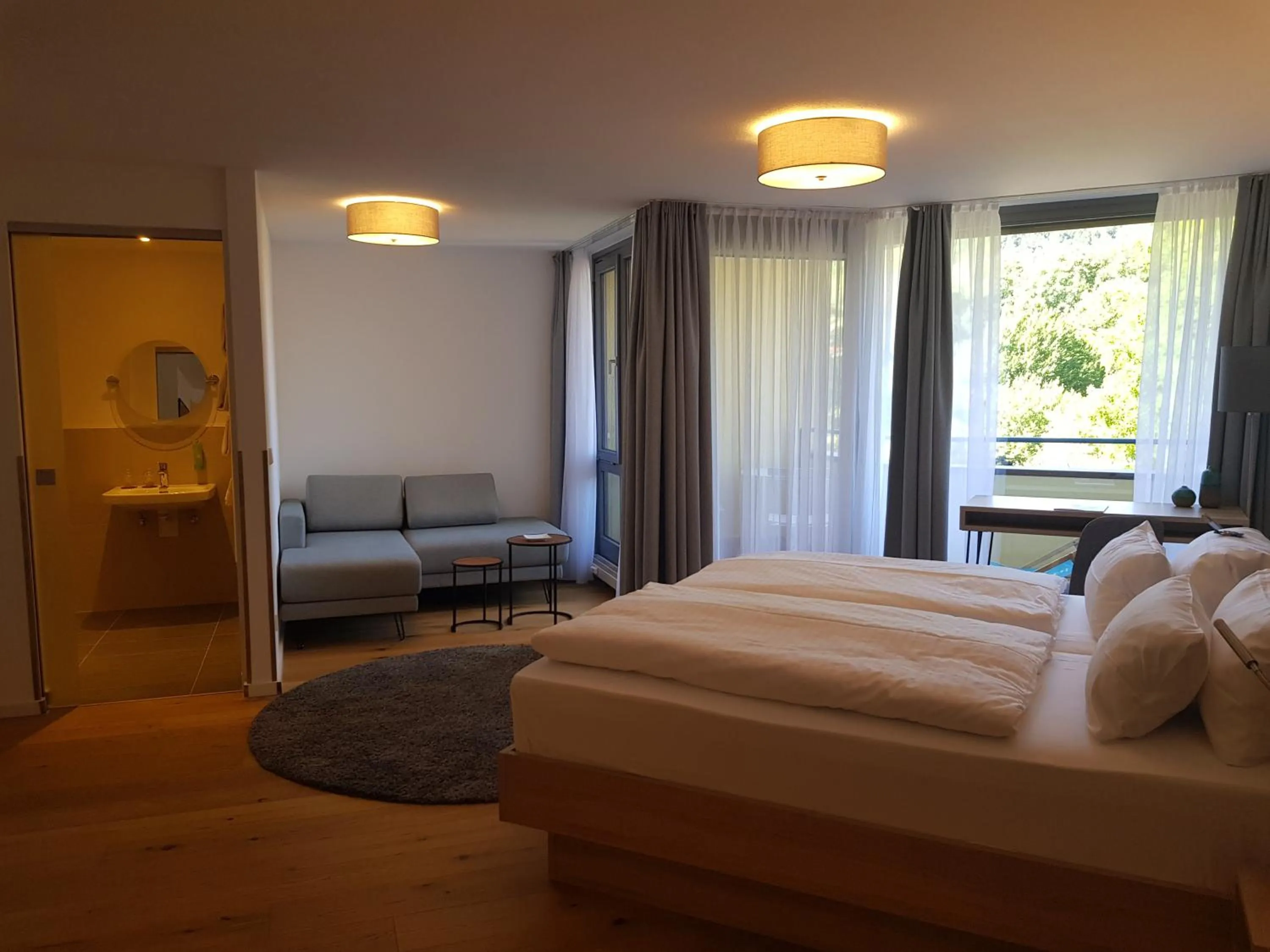 Photo of the whole room, Bed in Hotel Graf Eberhard
