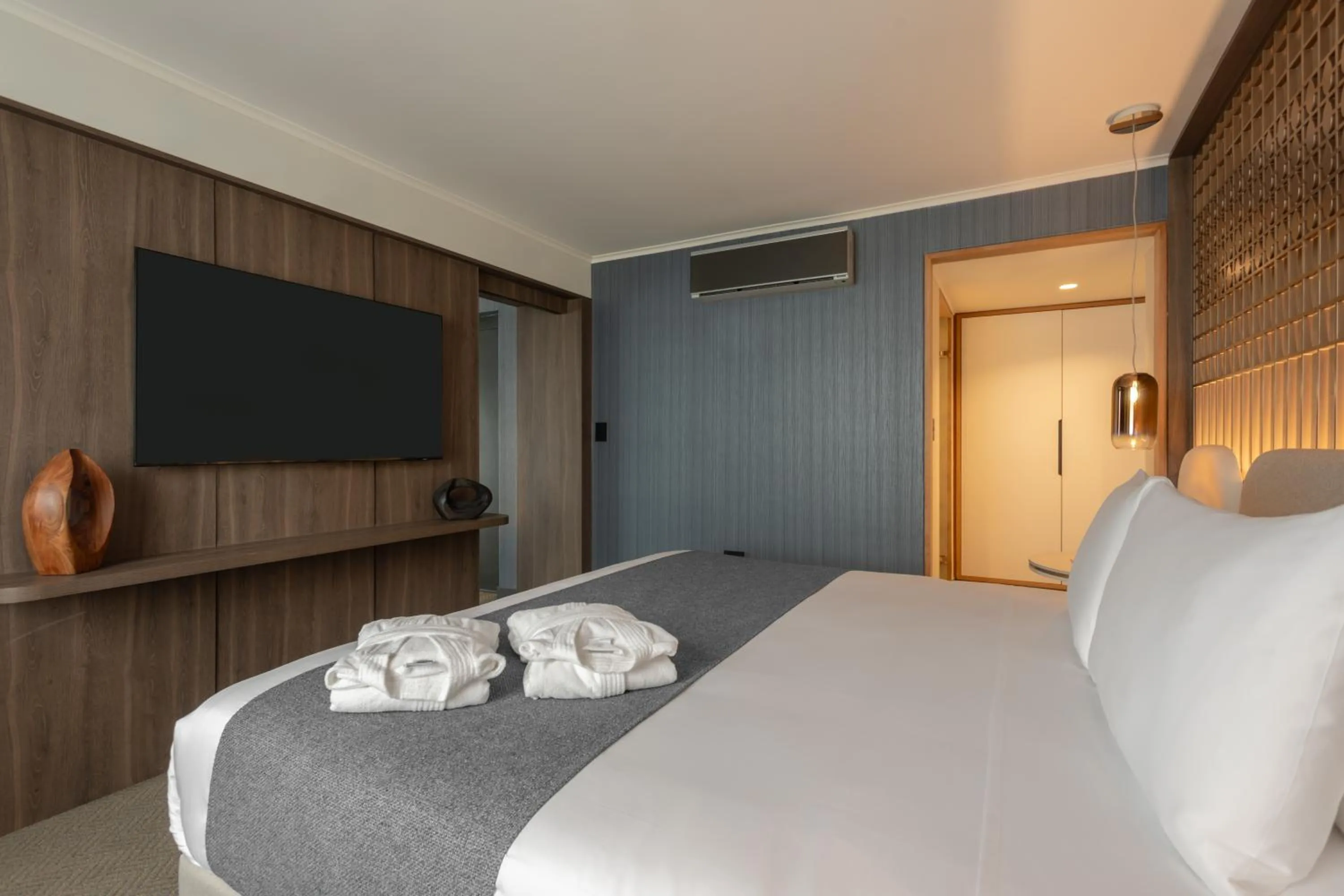 VIP, Bed in Sonesta Hotel Miraflores