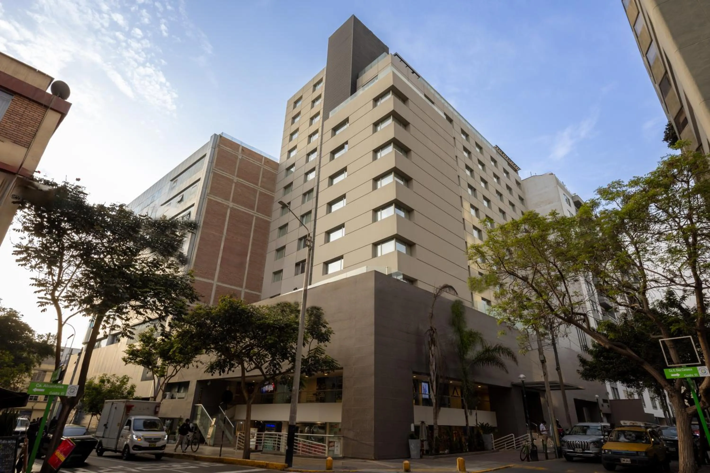 Property building in Sonesta Hotel Miraflores