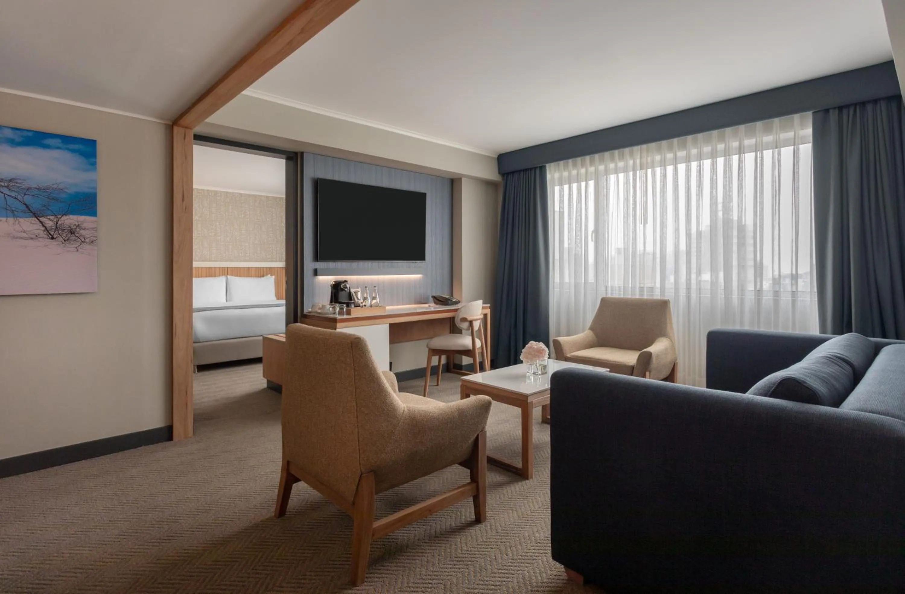 Communal lounge/ TV room in Sonesta Hotel Miraflores