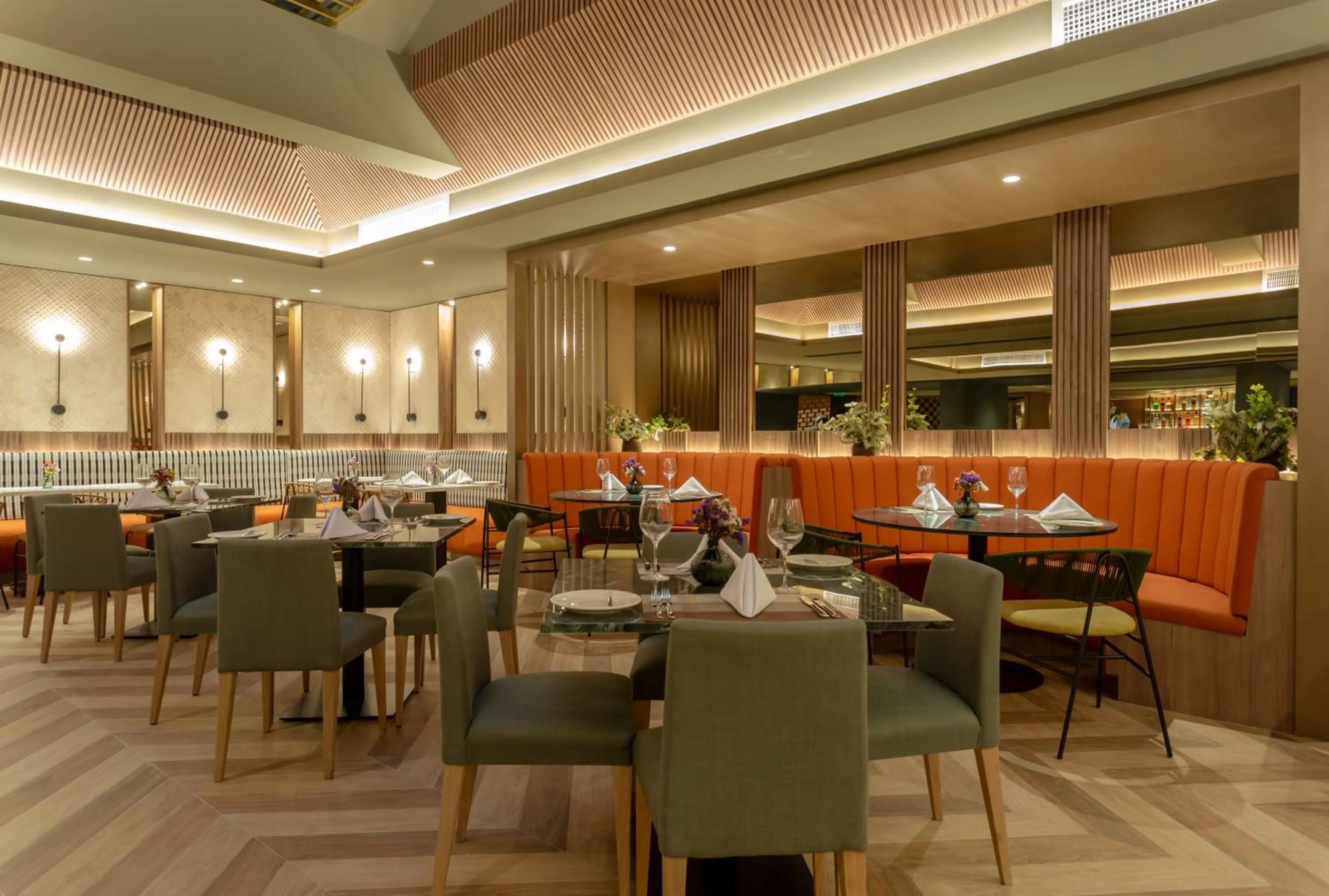 Restaurant/places to eat in Sonesta Hotel Miraflores
