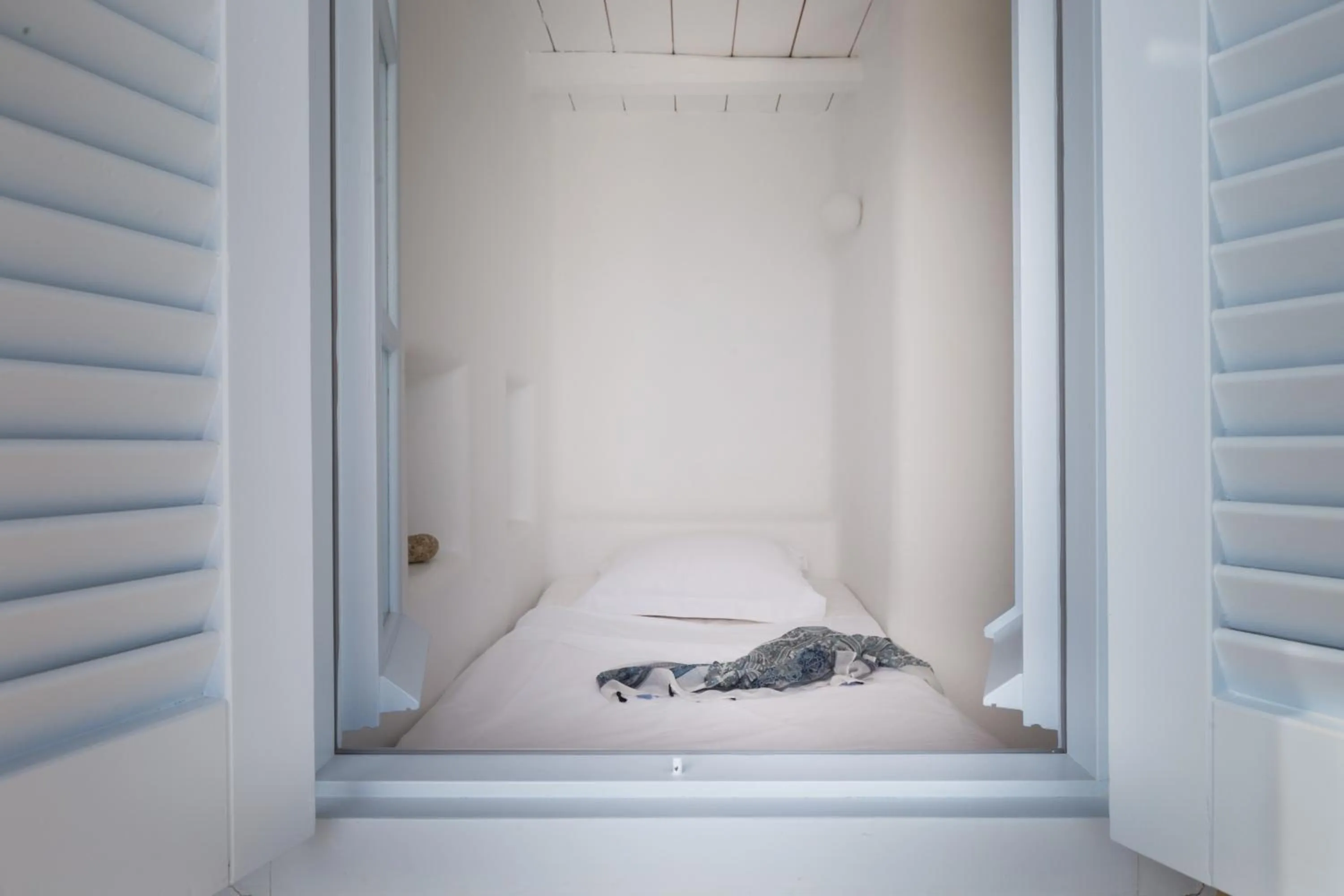 Bed in Calme Boutique Hotel - Adults Only