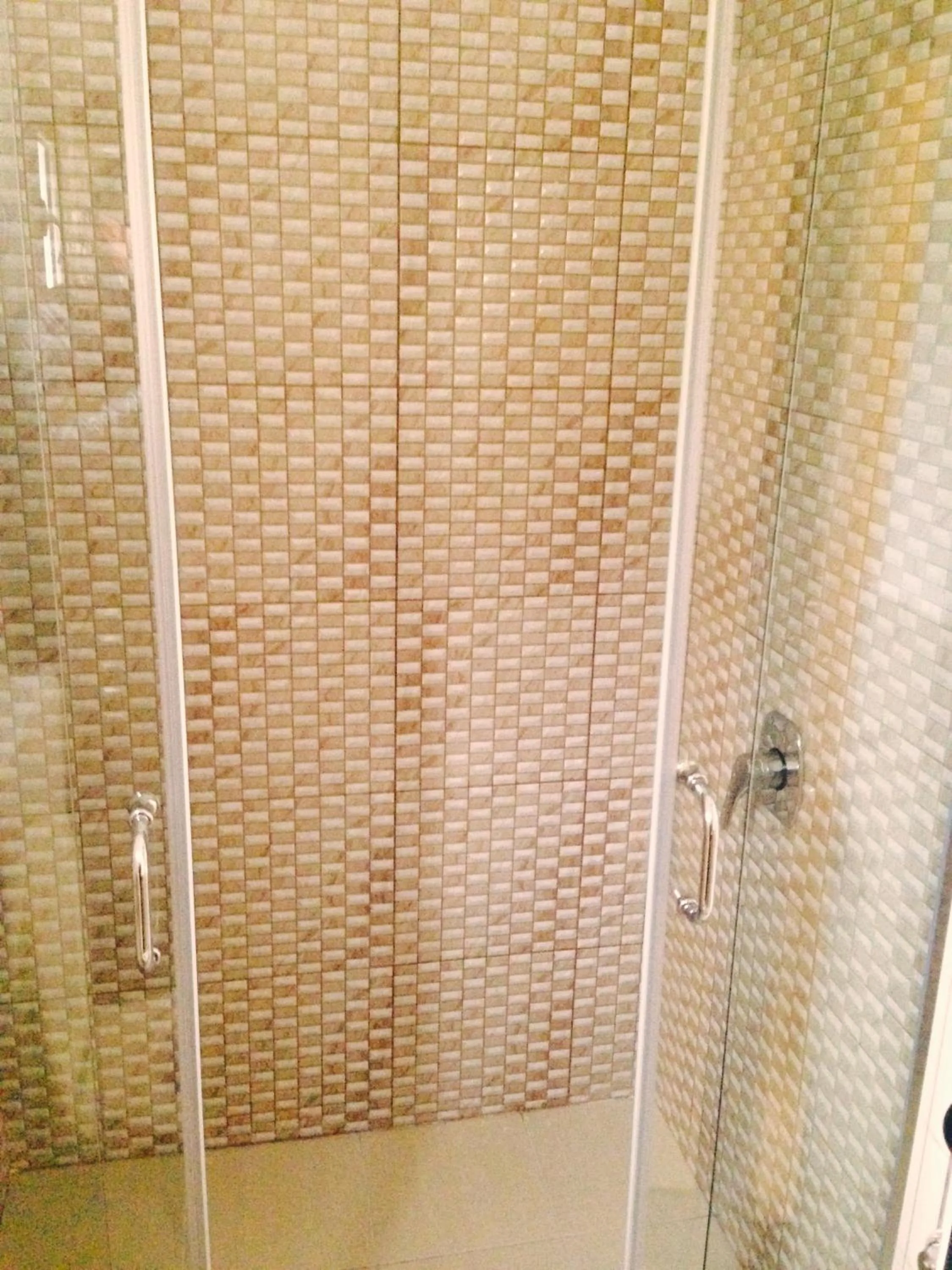 Bathroom in Hotel Nika