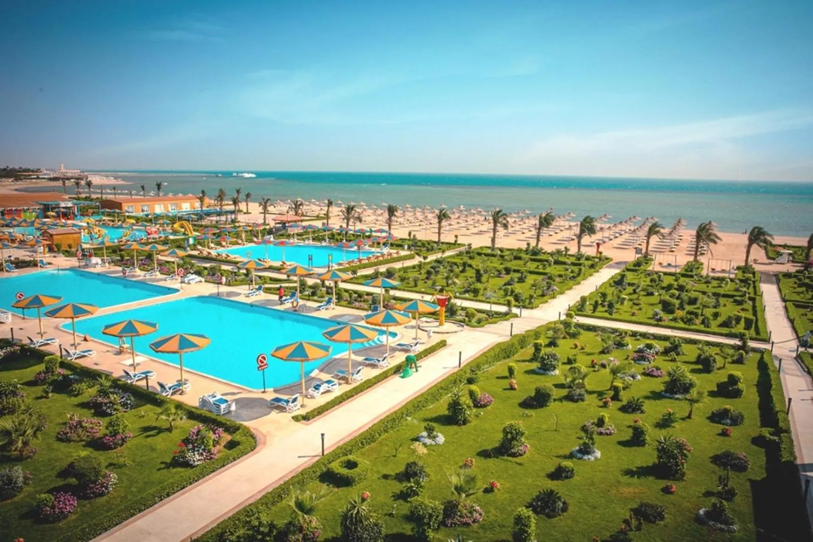 Natural landscape in Hawaii Paradise Aqua Park Resort - Families and Couples Only