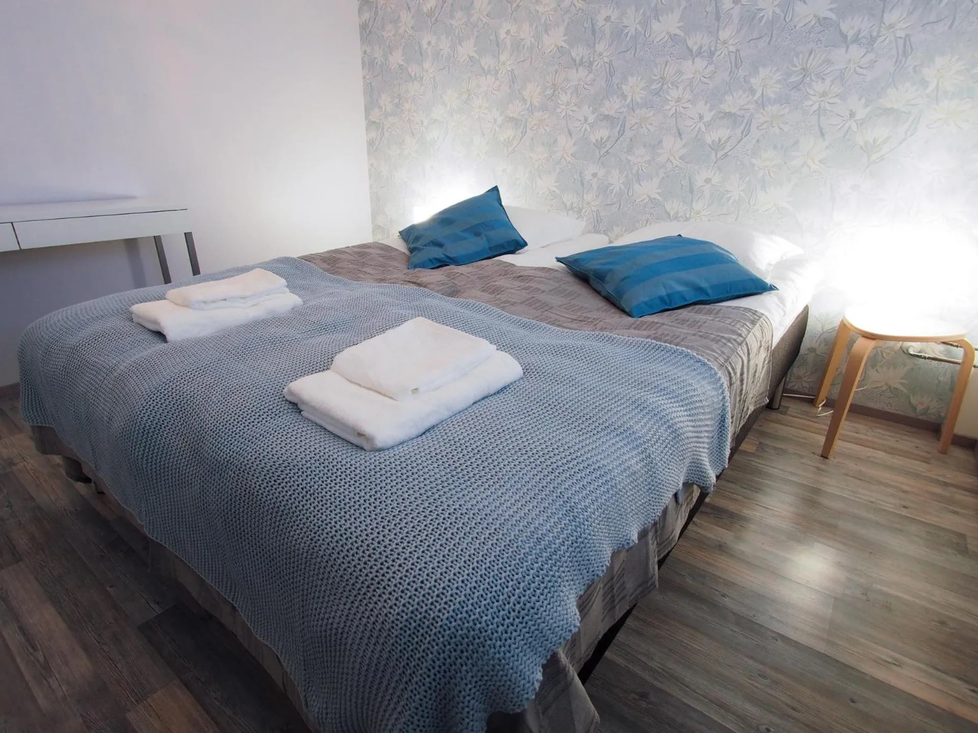 Bedroom, Bed in Savonlinna Rentals