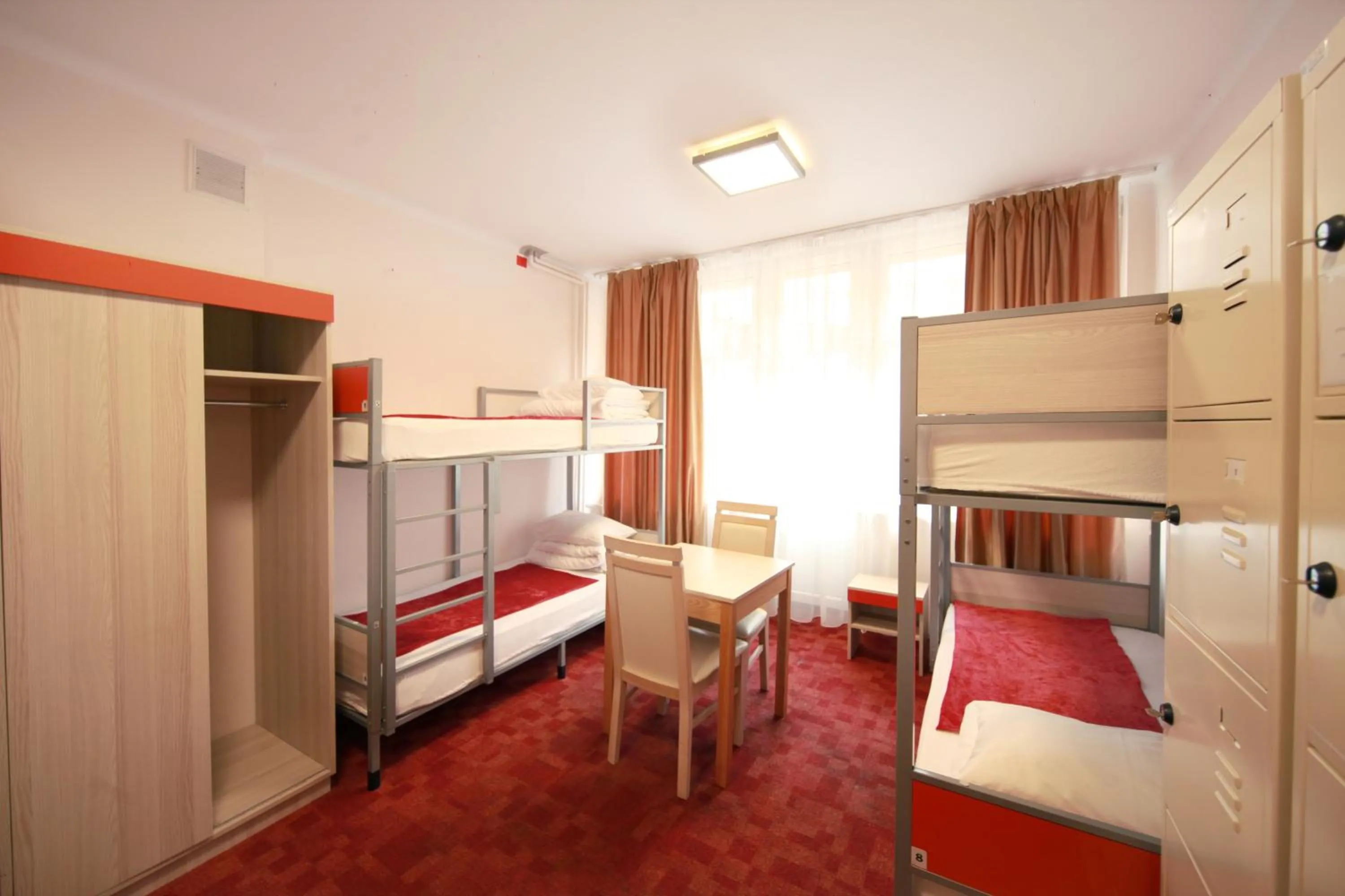 Photo of the whole room, Bed in eMKa Hostel