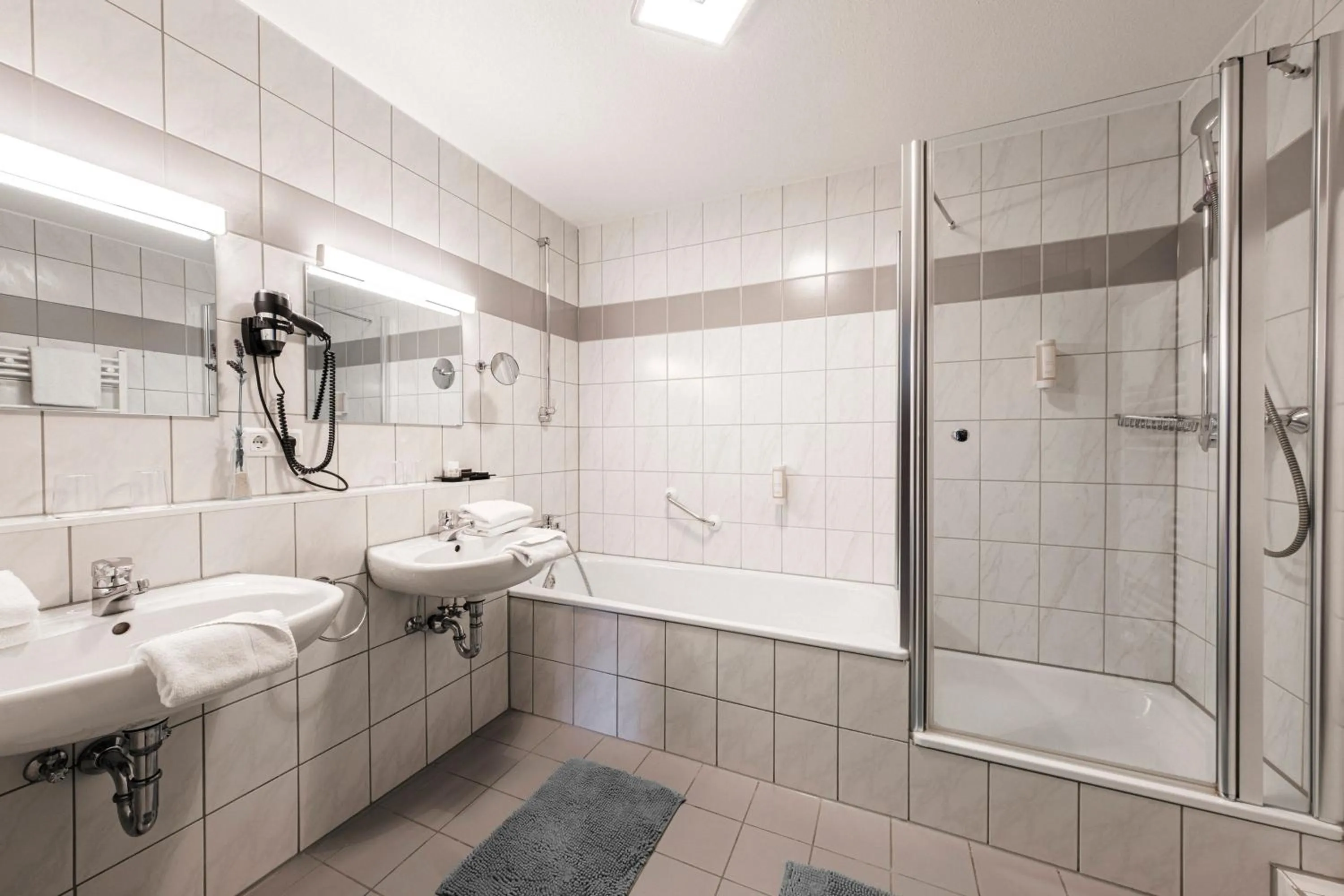 Shower in Hotel Residenz Pforzheim