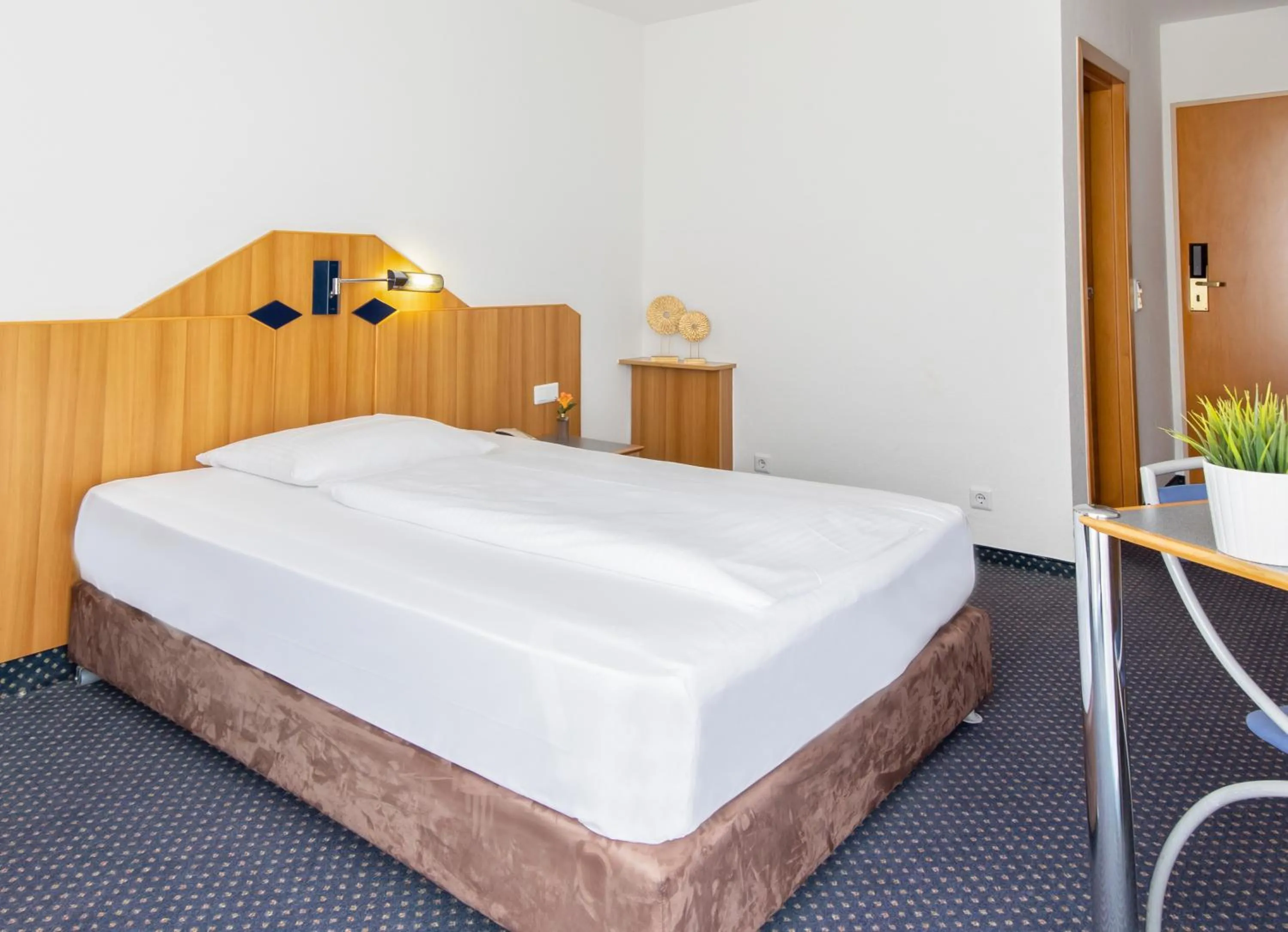 Bed in Hotel Residenz Pforzheim