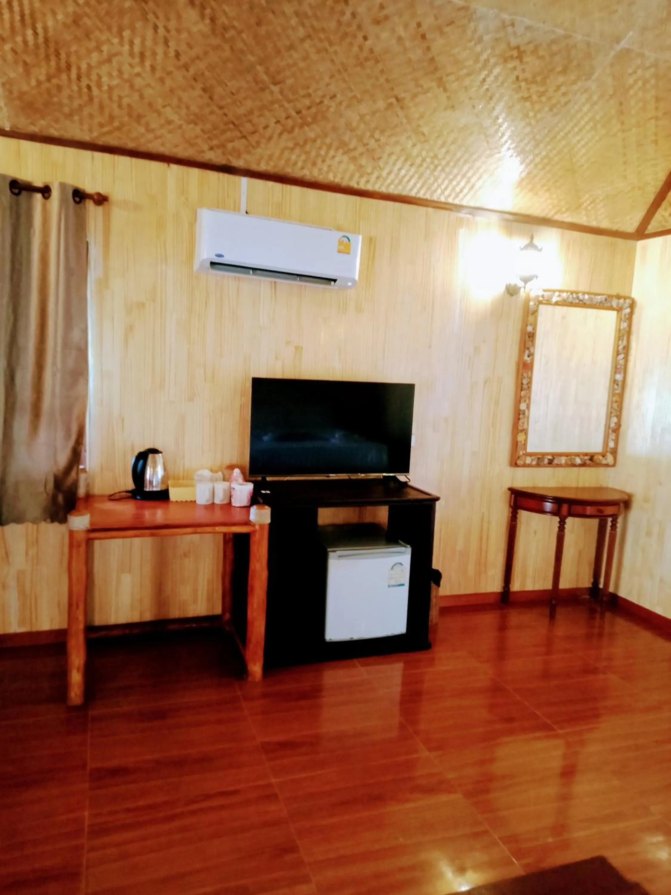 Bow Thong Beach Resort