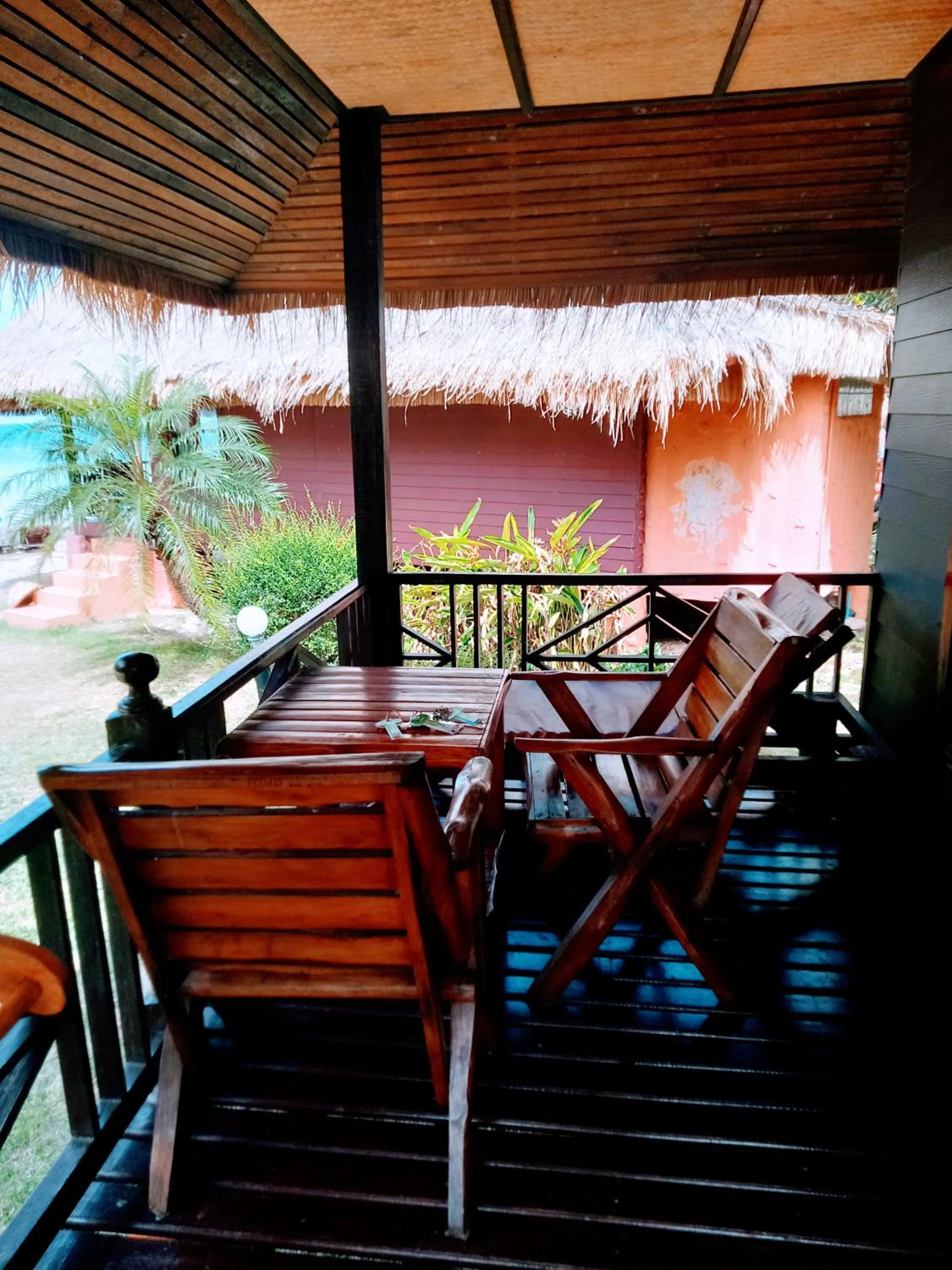 Bow Thong Beach Resort