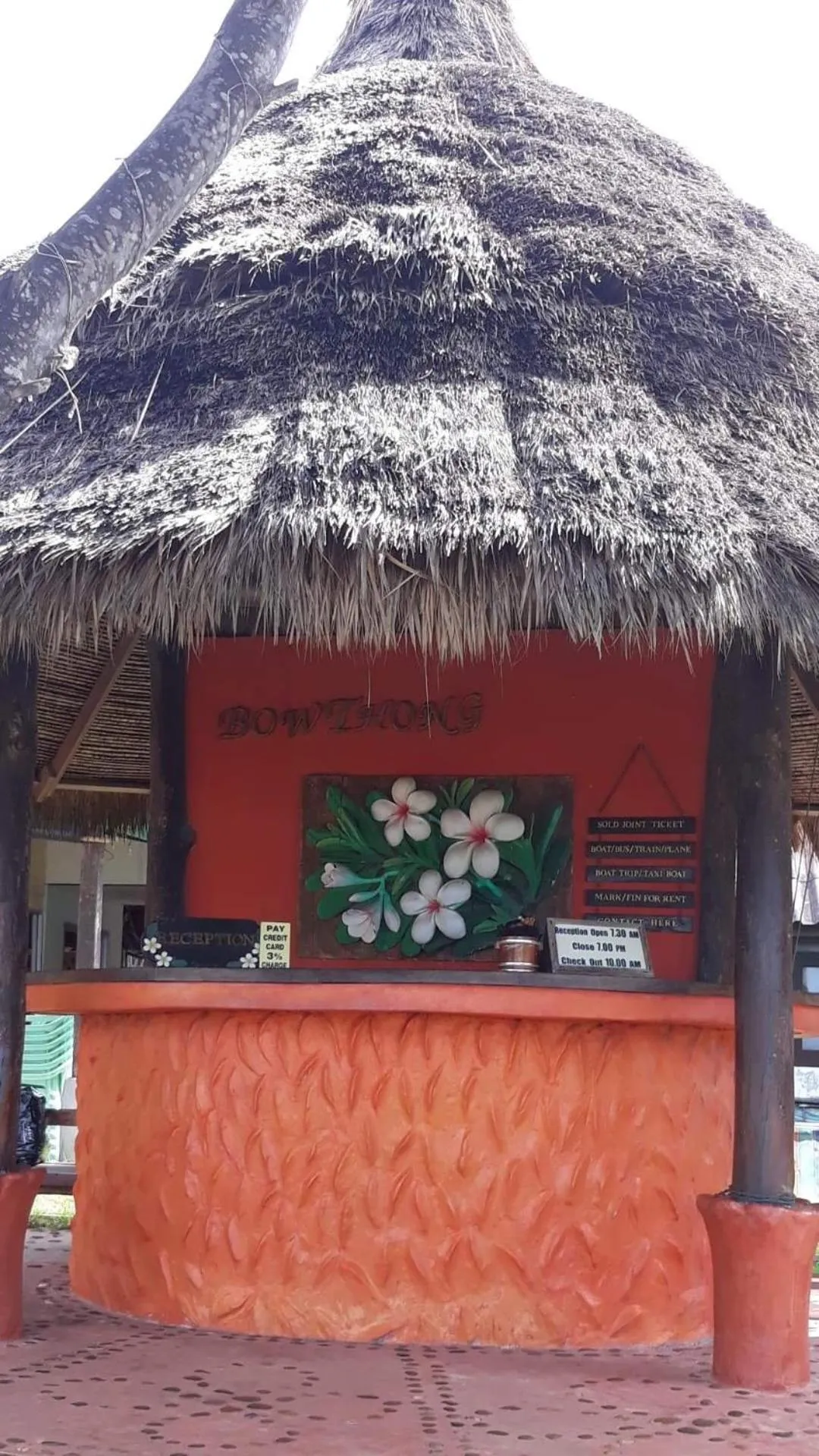 Shower in Bow Thong Beach Resort