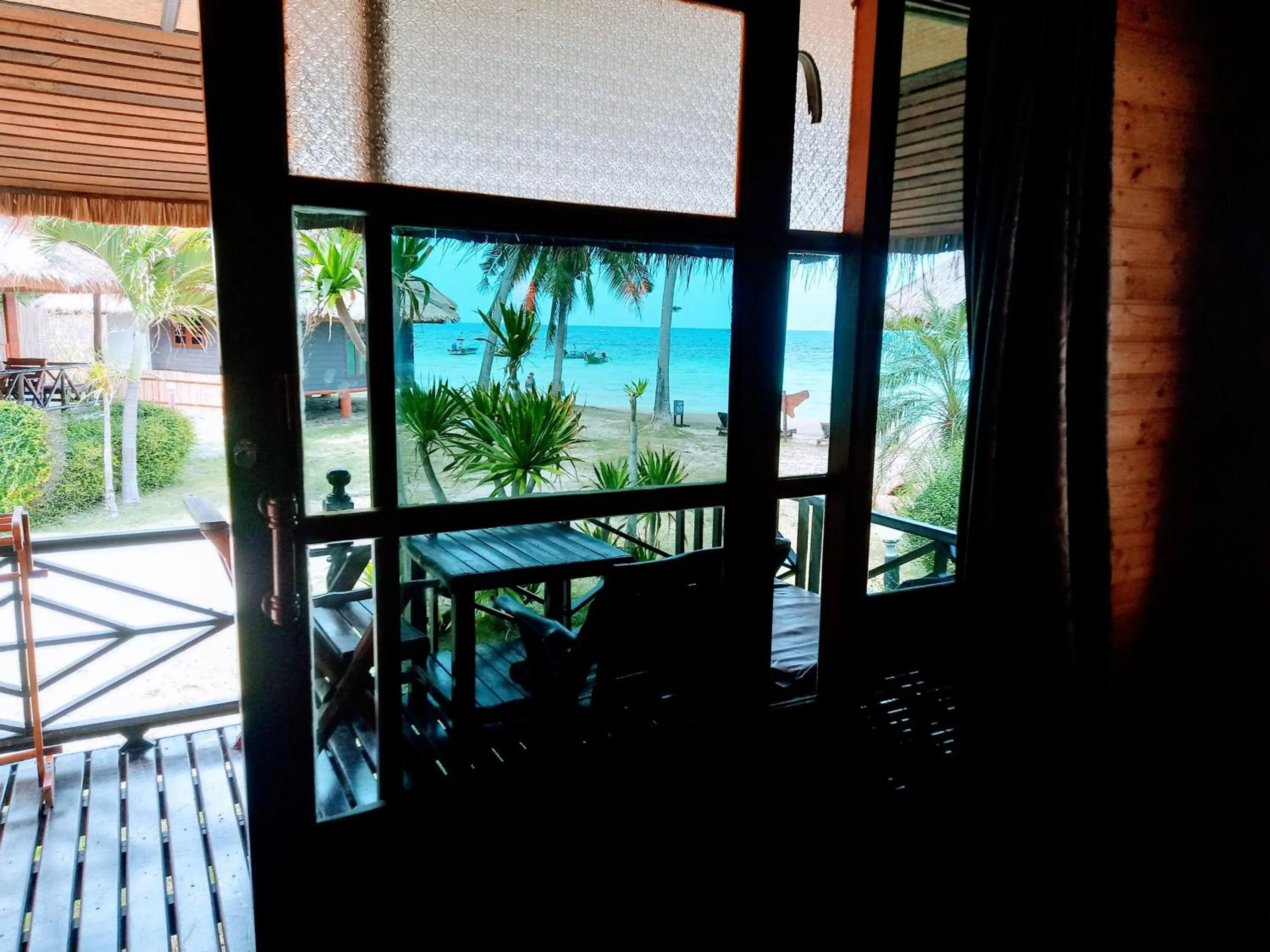 Bow Thong Beach Resort