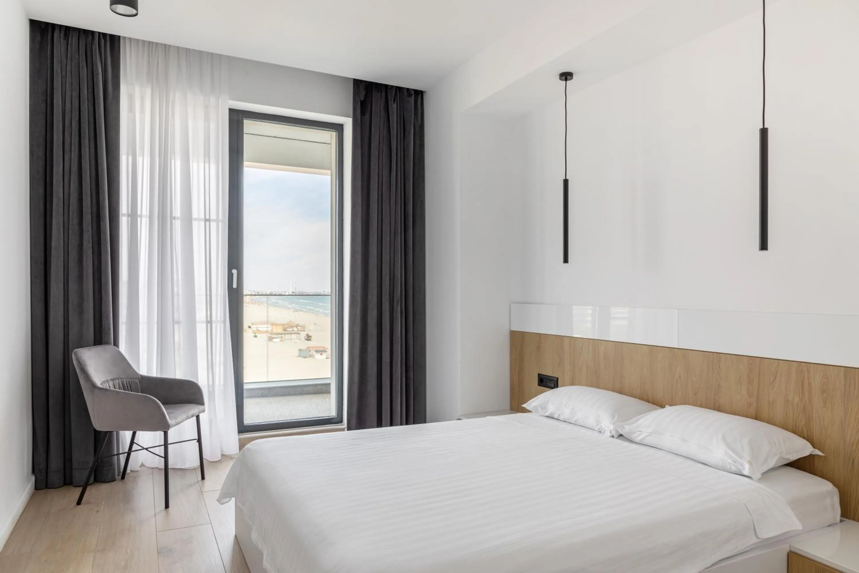 Bed in Sea On Mamaia