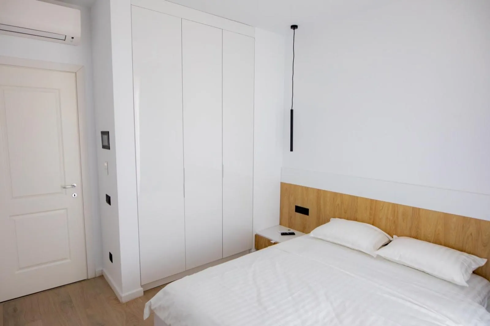 Bed in Sea On Mamaia