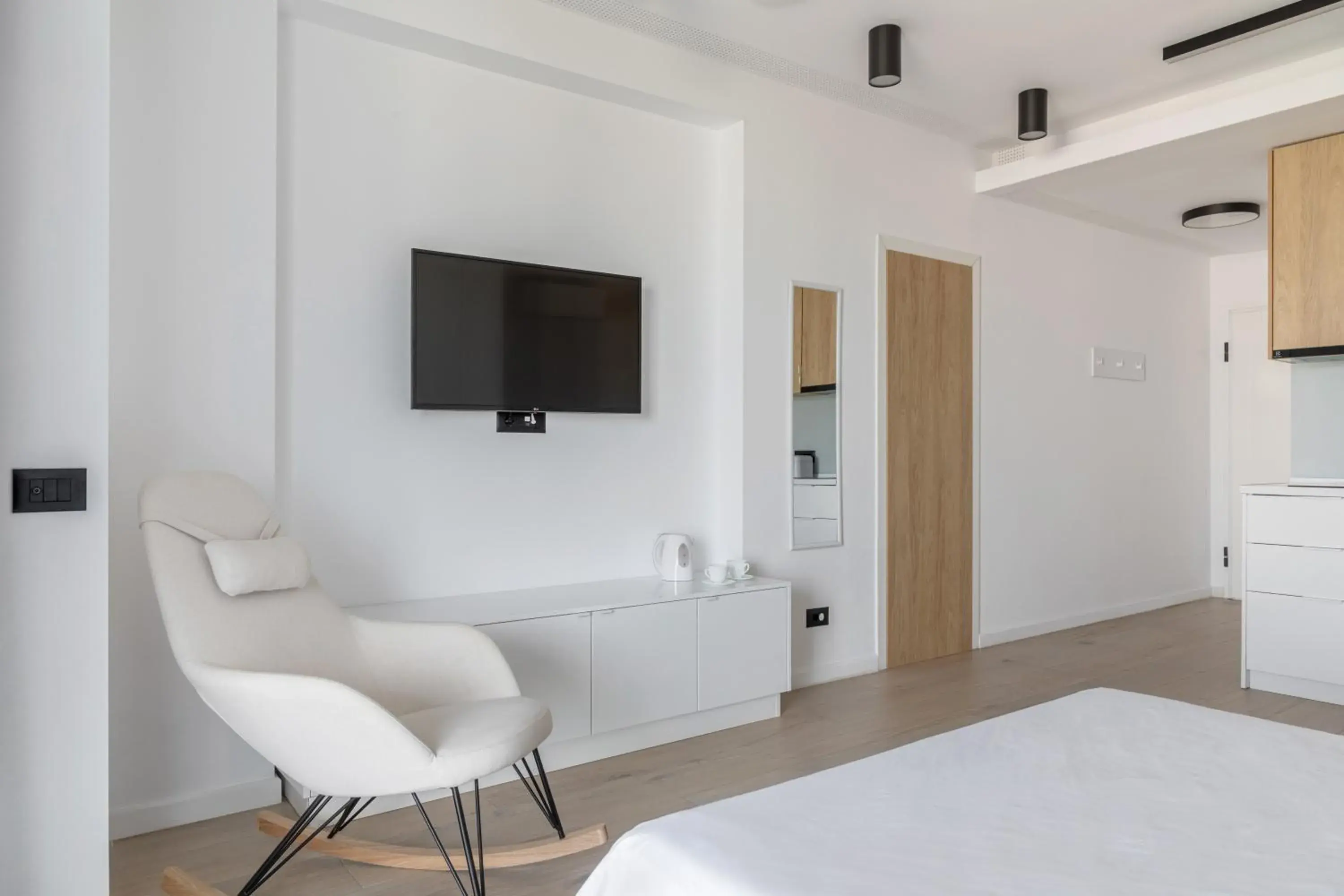 Bed in Sea On Mamaia Bed in Sea On Mamaia