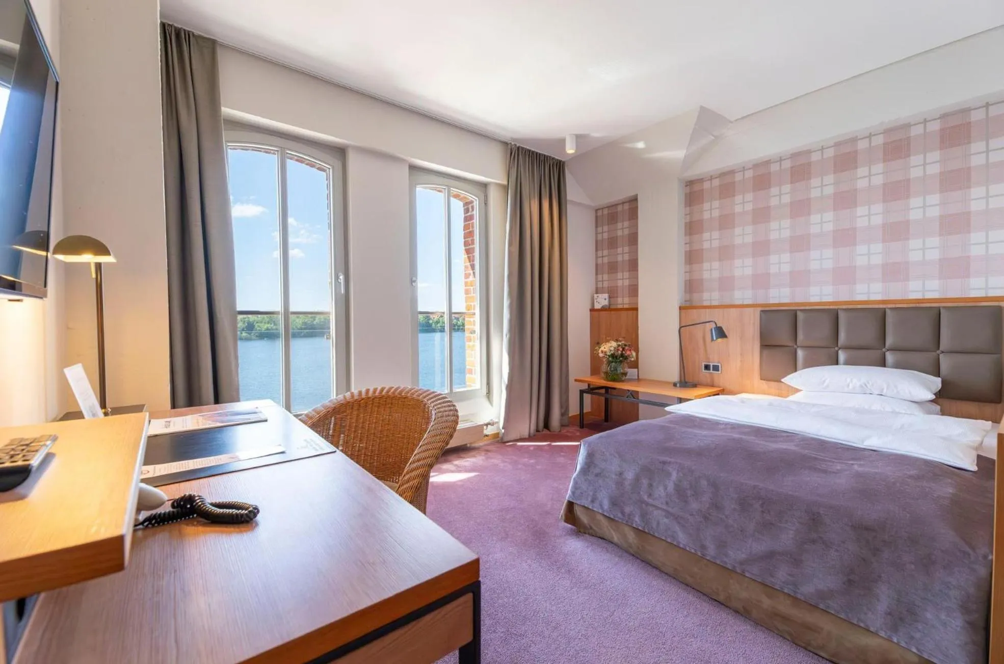 Single Room with Lake View - single occupancy in Hotel Speicher am Ziegelsee