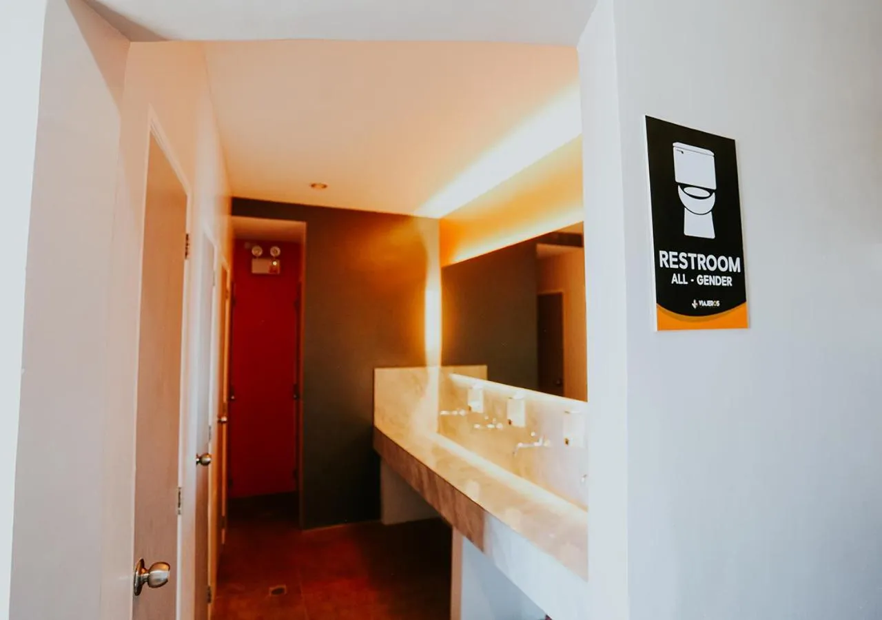 Viajeros Hostel Boracay