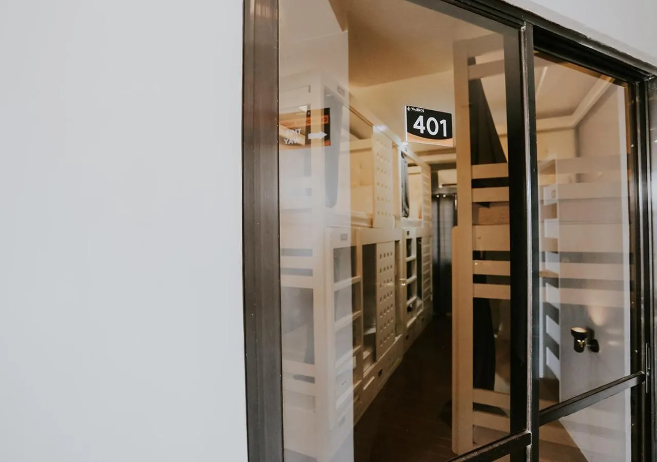 Viajeros Hostel Boracay