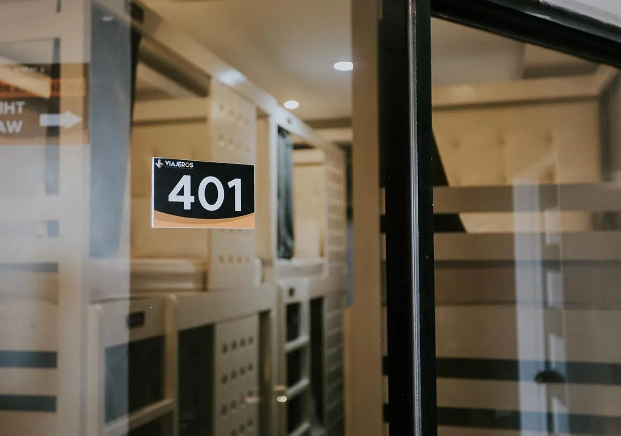 Viajeros Hostel Boracay