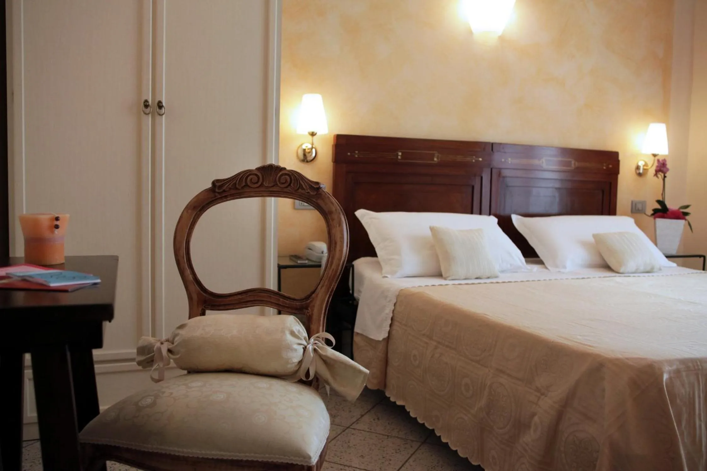 Photo of the whole room, Bed in Hotel b&b Villa Irma