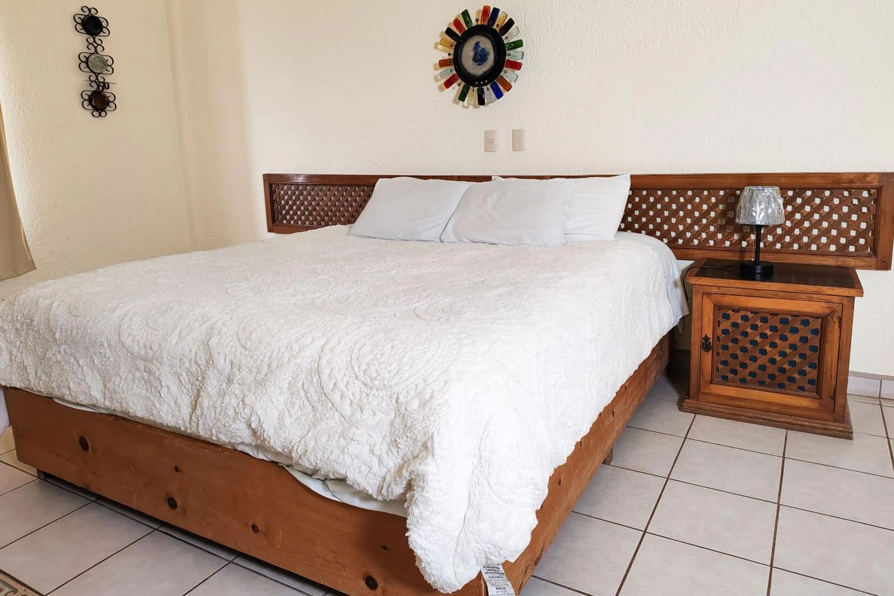 Bed in The Halfway Inn