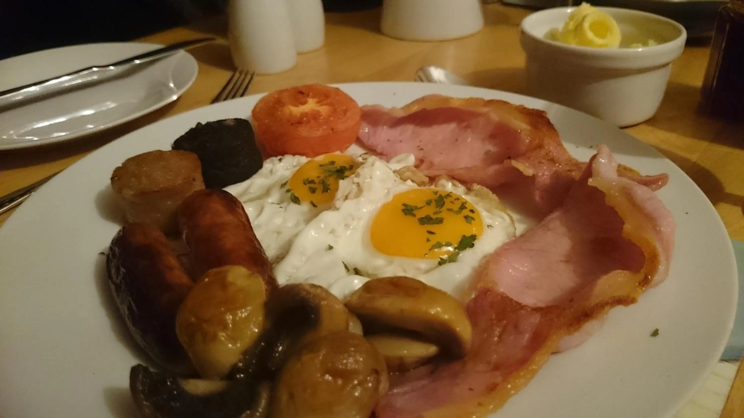 Food in Ocean Heights B&B