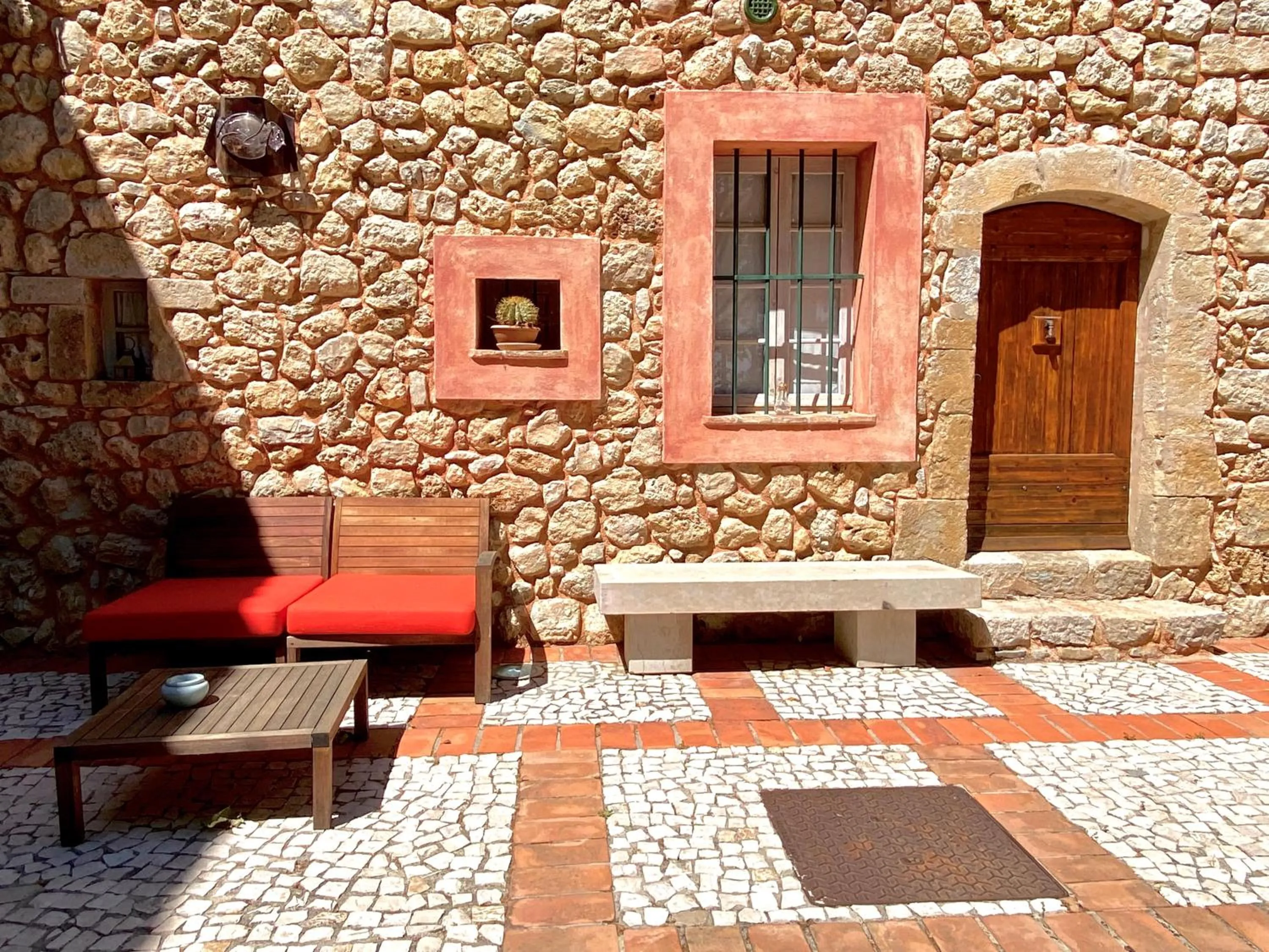 Facade/entrance in Domaine De Sainte Annette