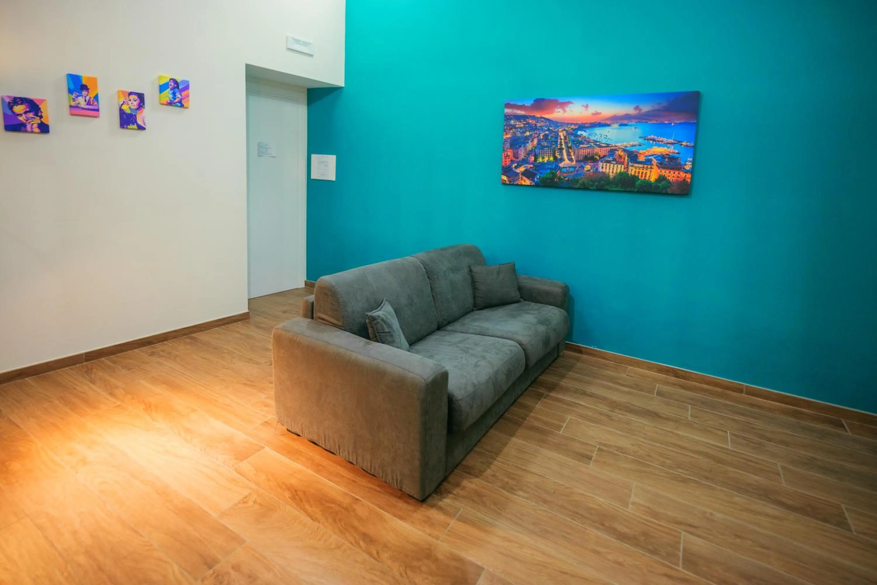 Living room in Terminal 1 Guest House