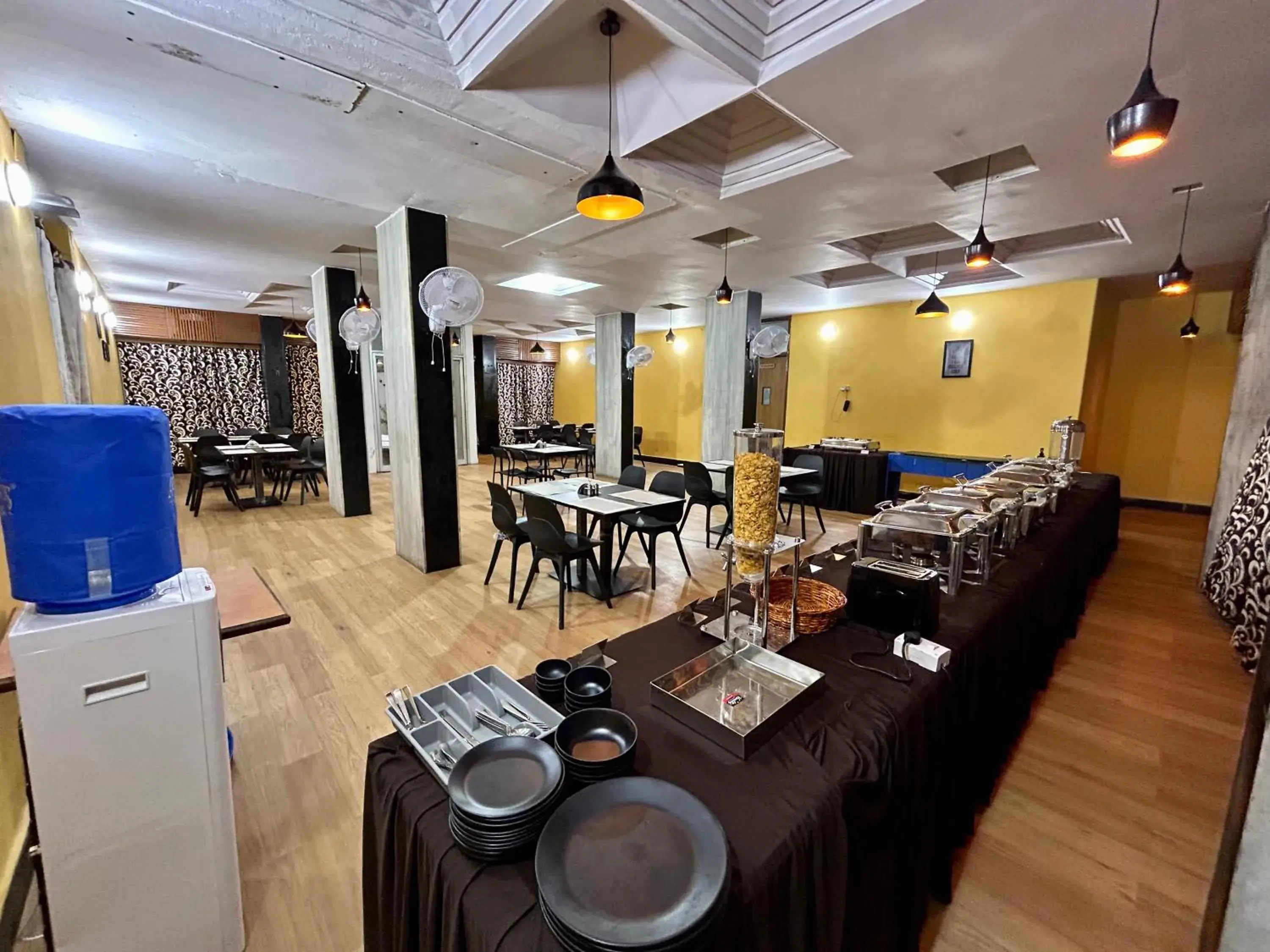 Buffet breakfast in New Hotel Suhail Buffet breakfast in New Hotel Suhail