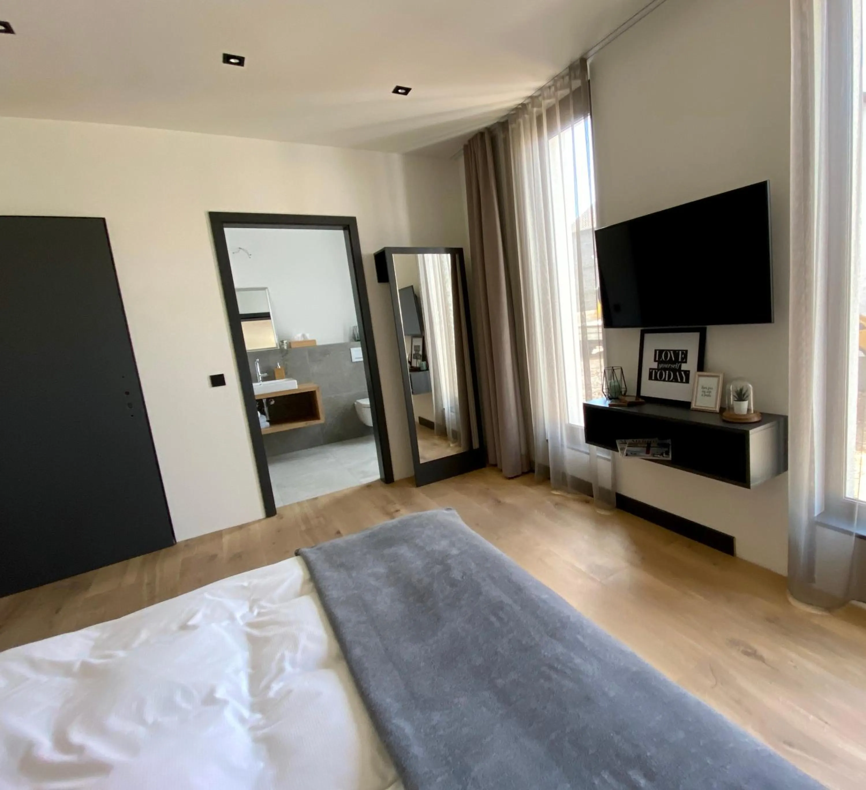 Photo of the whole room, Bed in WeinQuartier Bissersheim