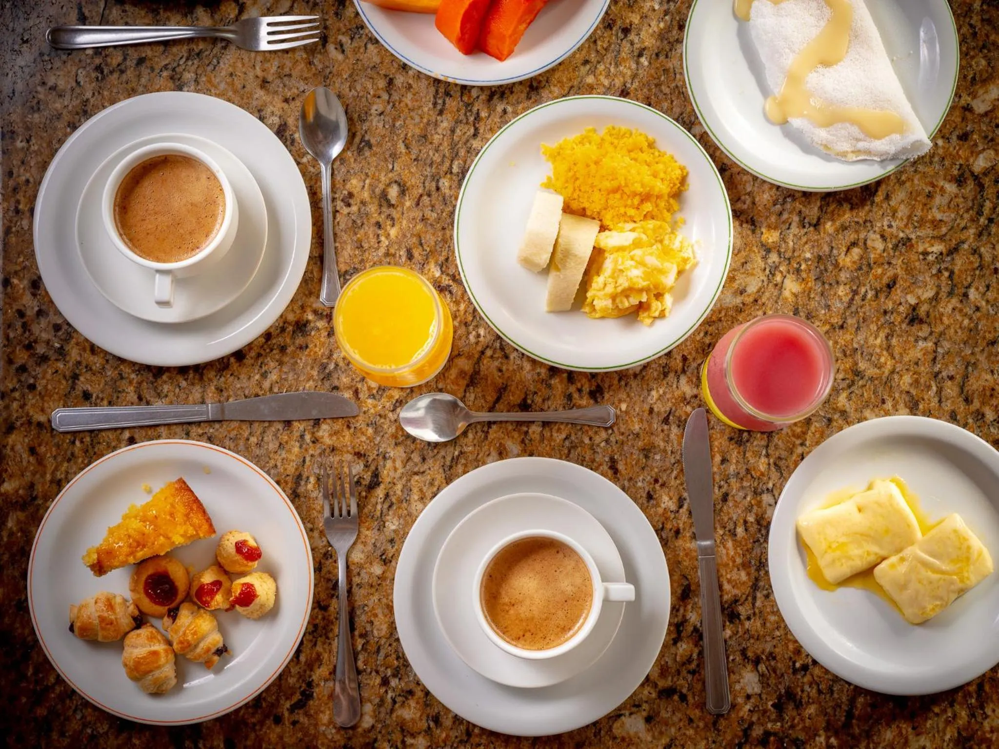 Breakfast in Happy Hotel Praia Azul
