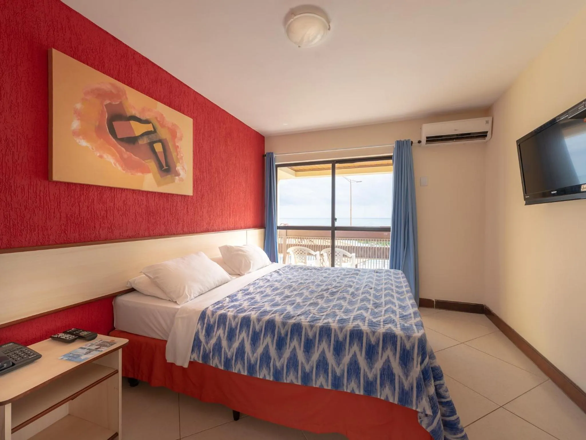 Bed in Happy Hotel Praia Azul