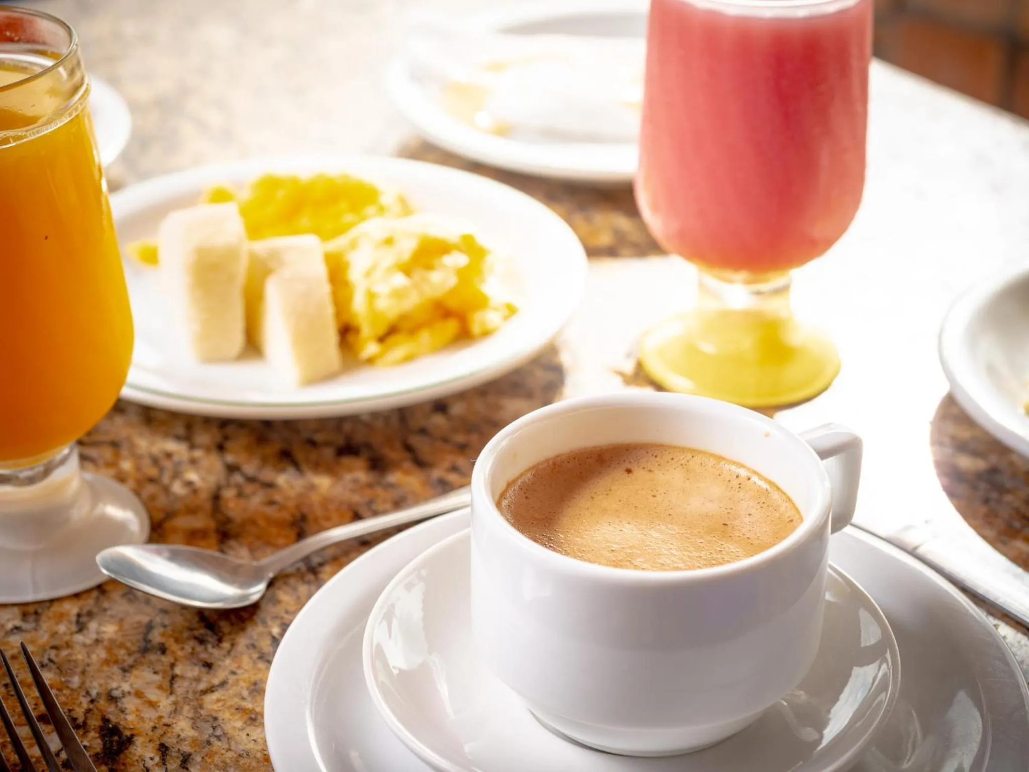 Breakfast in Happy Hotel Praia Azul