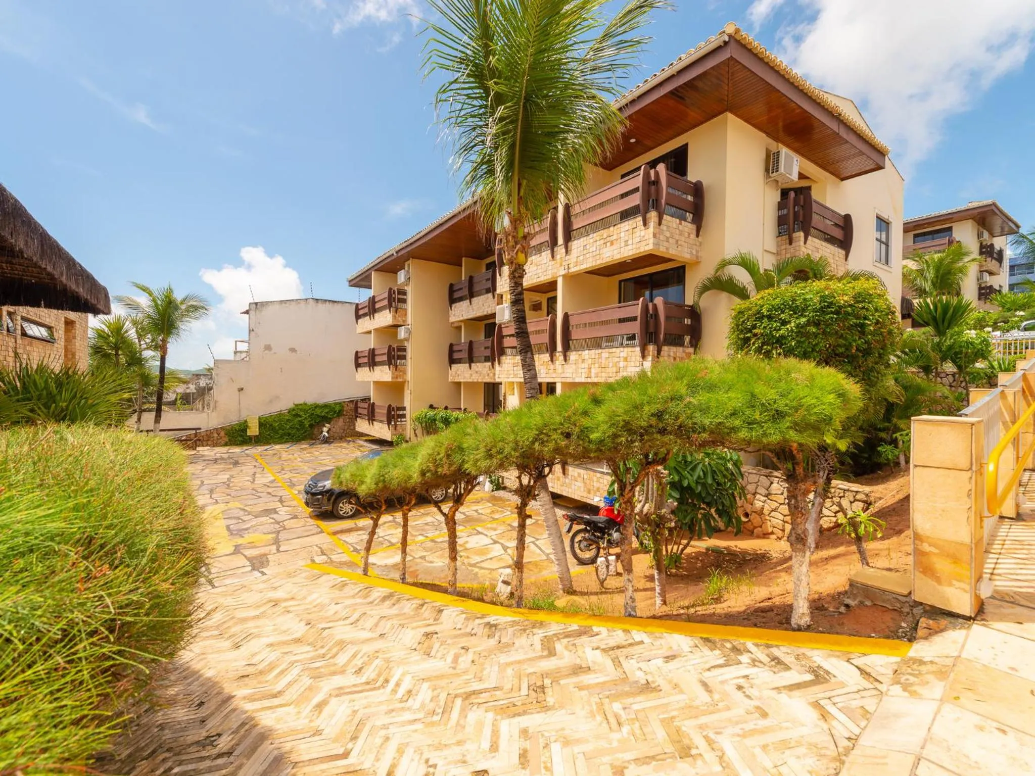 Facade/entrance in Happy Hotel Praia Azul