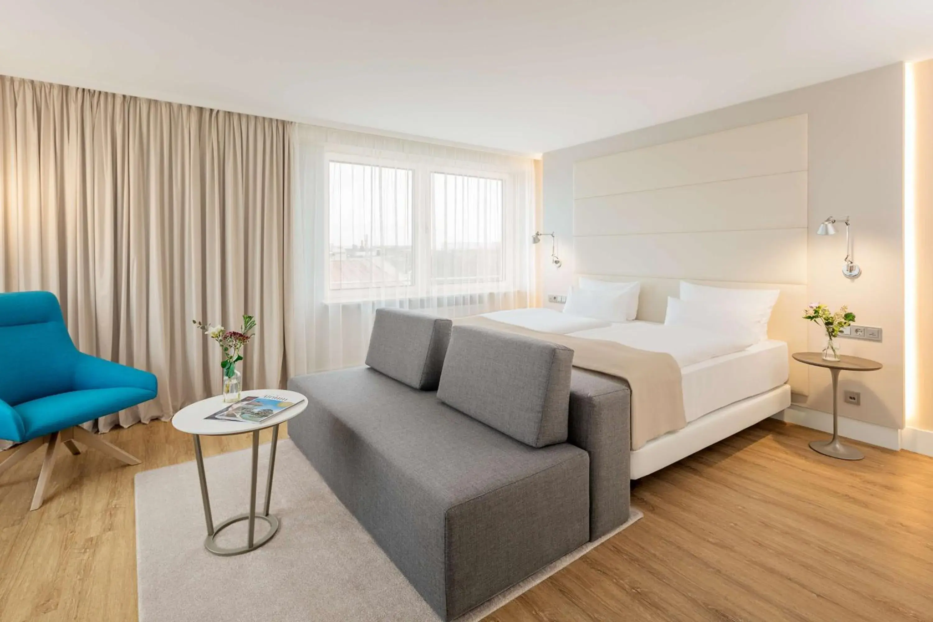 Bedroom, Bed in NH Hamburg Mitte Bedroom, Bed in NH Hamburg Mitte