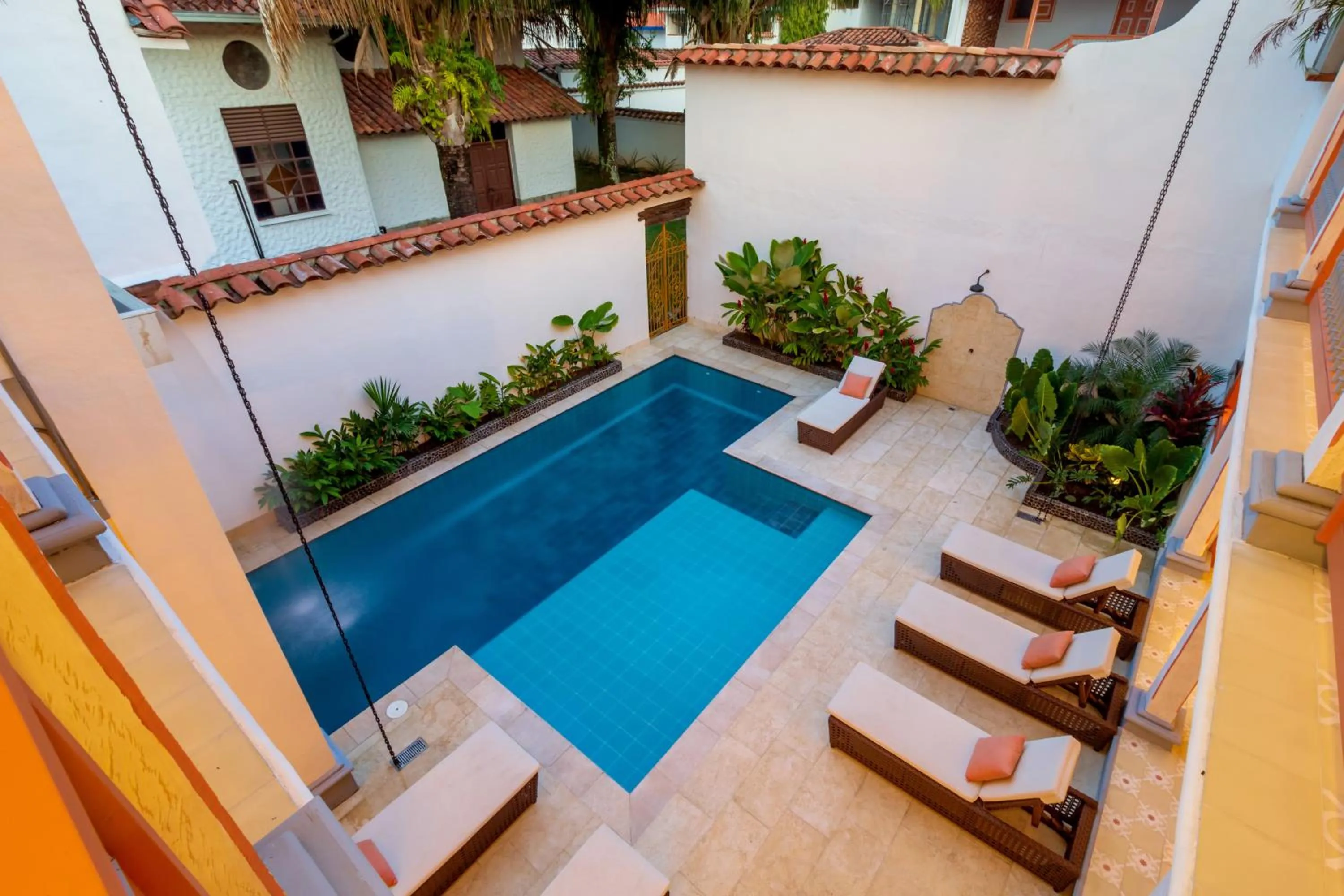 Swimming pool in Hotel Boutique Fundadores en Cauca Viejo
