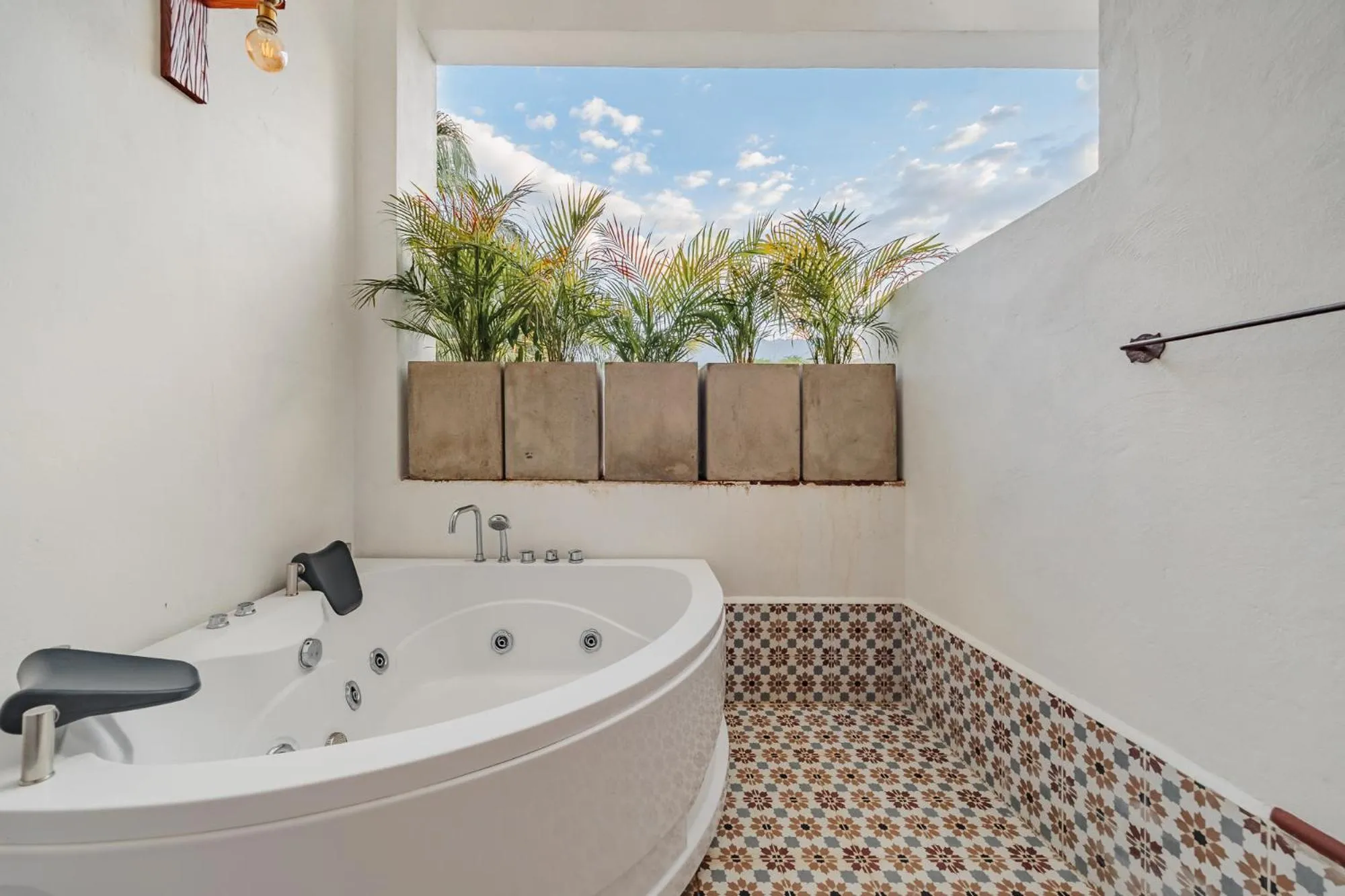 Hot Tub in Hotel Boutique Fundadores en Cauca Viejo