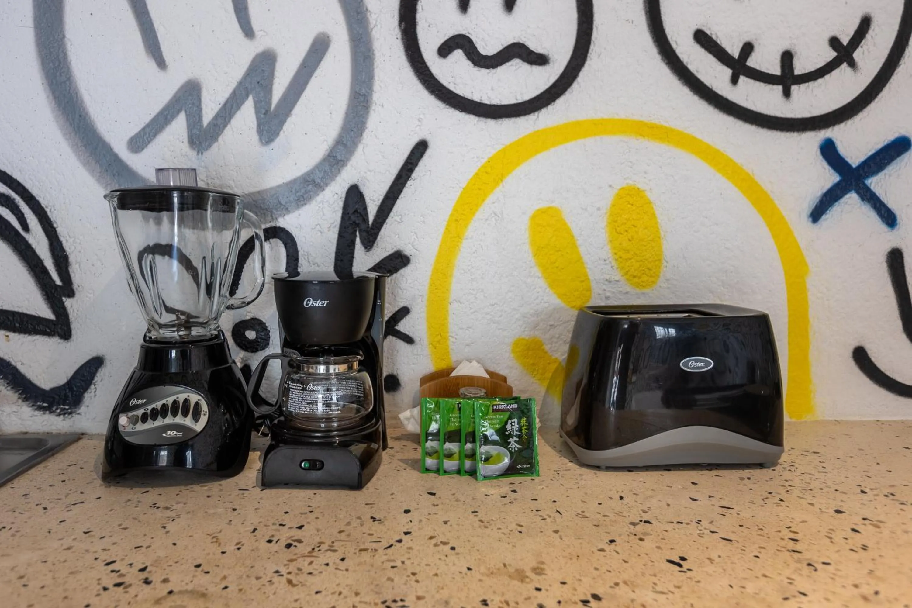 Coffee/tea facilities in Art Studios